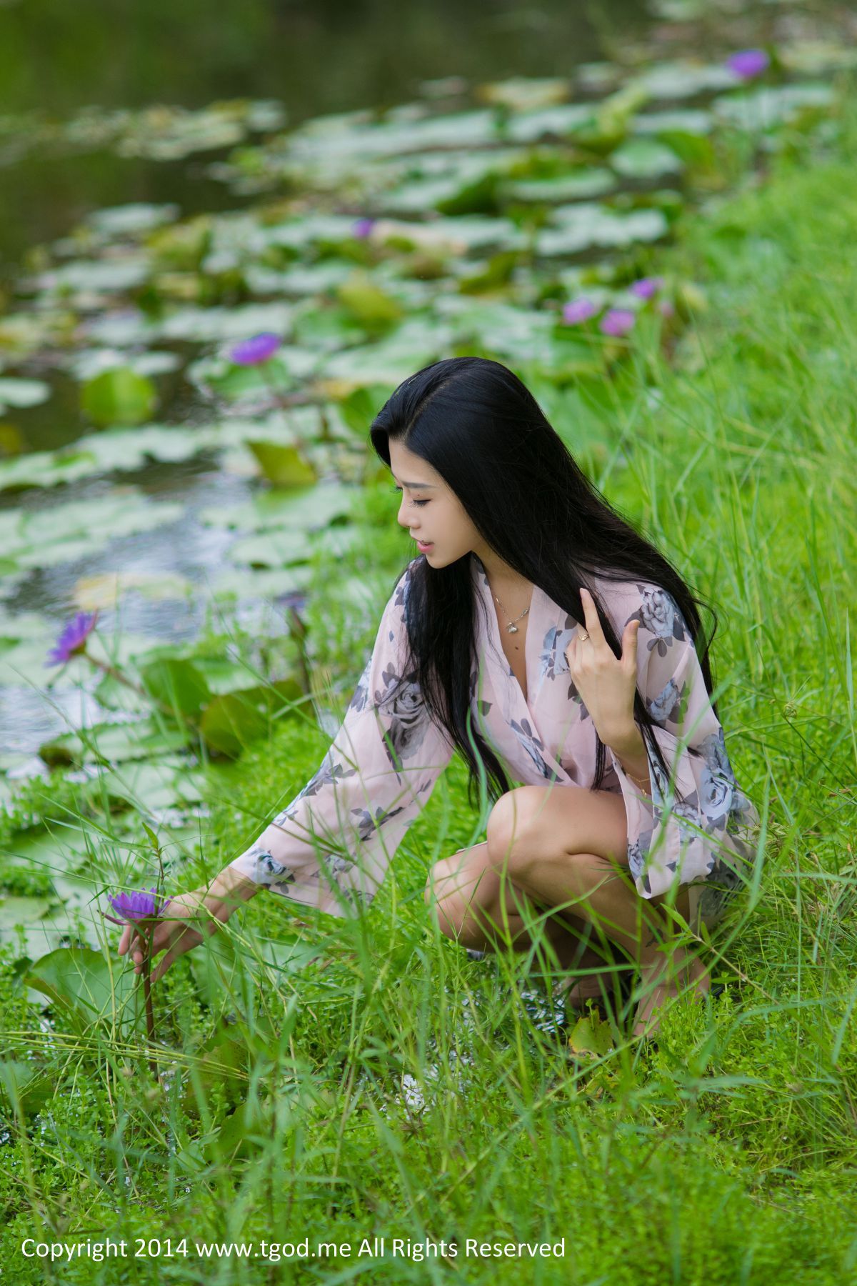 Luvian本能《傲人的诱惑》 [TGOD推女神] 写真集