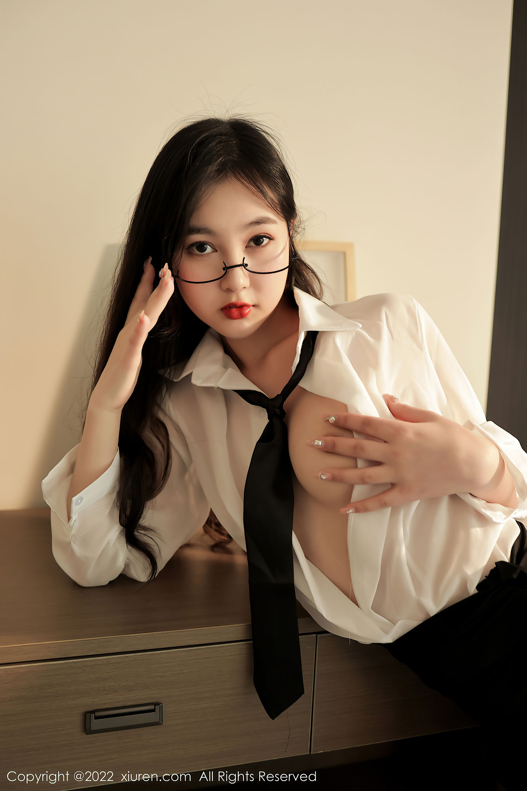 [秀人XiuRen] No.5117 谢晚晚