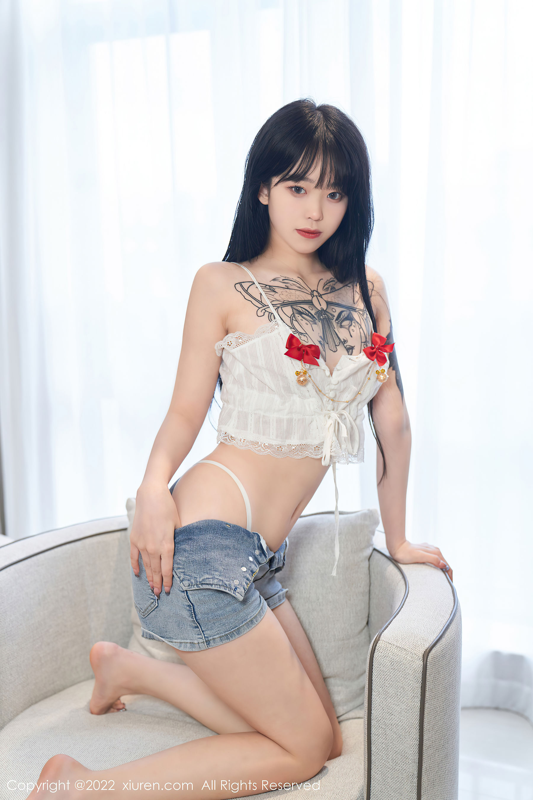[秀人XiuRen] No.5124 奶瓶