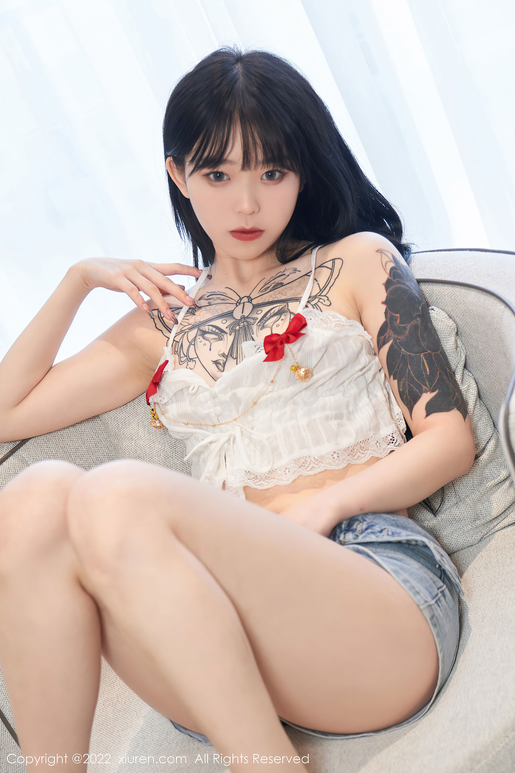 [秀人XiuRen] No.5124 奶瓶