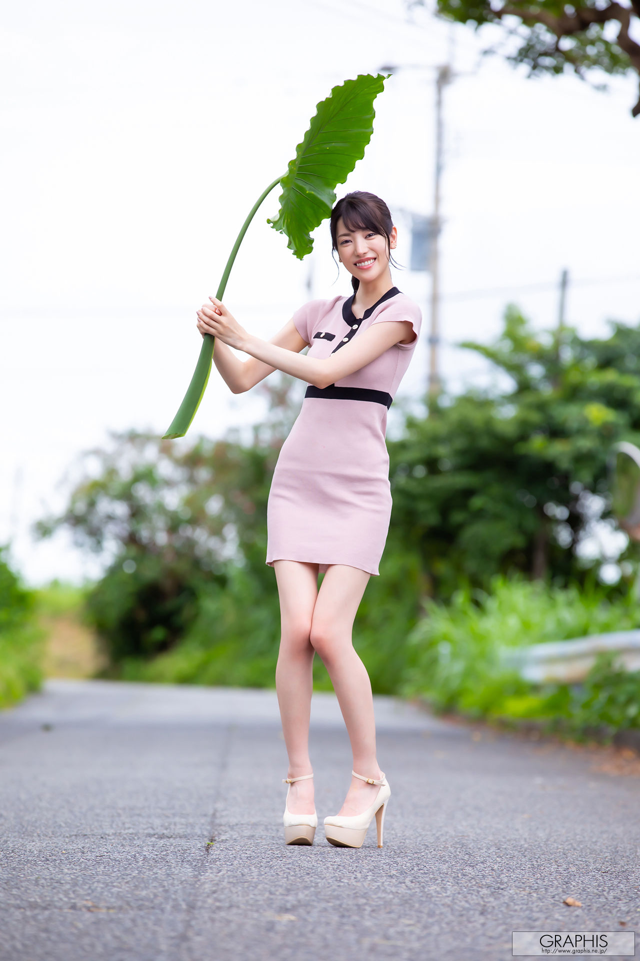 [Graphis Gals] NO.500 Karen Kaede 楓カレン Tropical Tour!