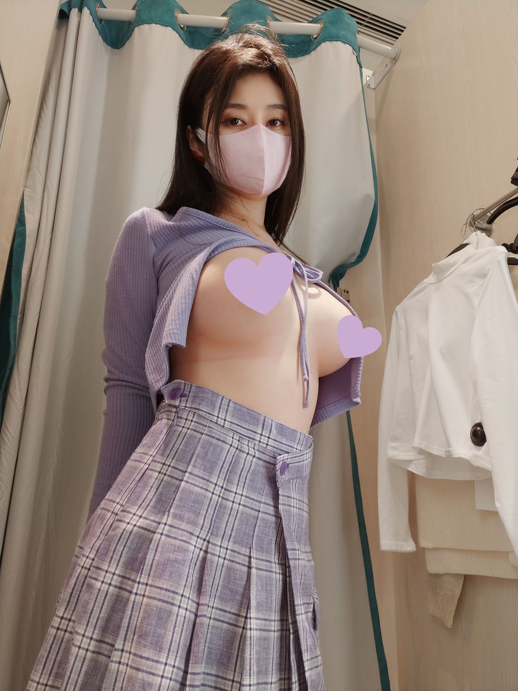 [网红COSER] Coser小姐姐白银 - 更衣室