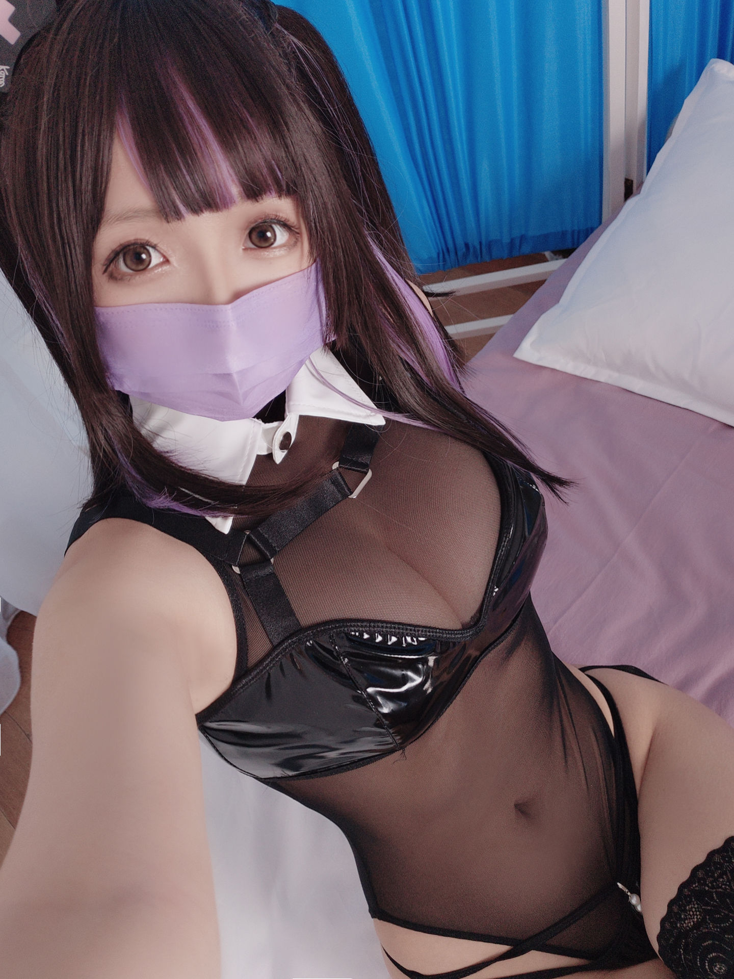 [网红COSER] Cosplay日奈娇 - 口罩护士自摄