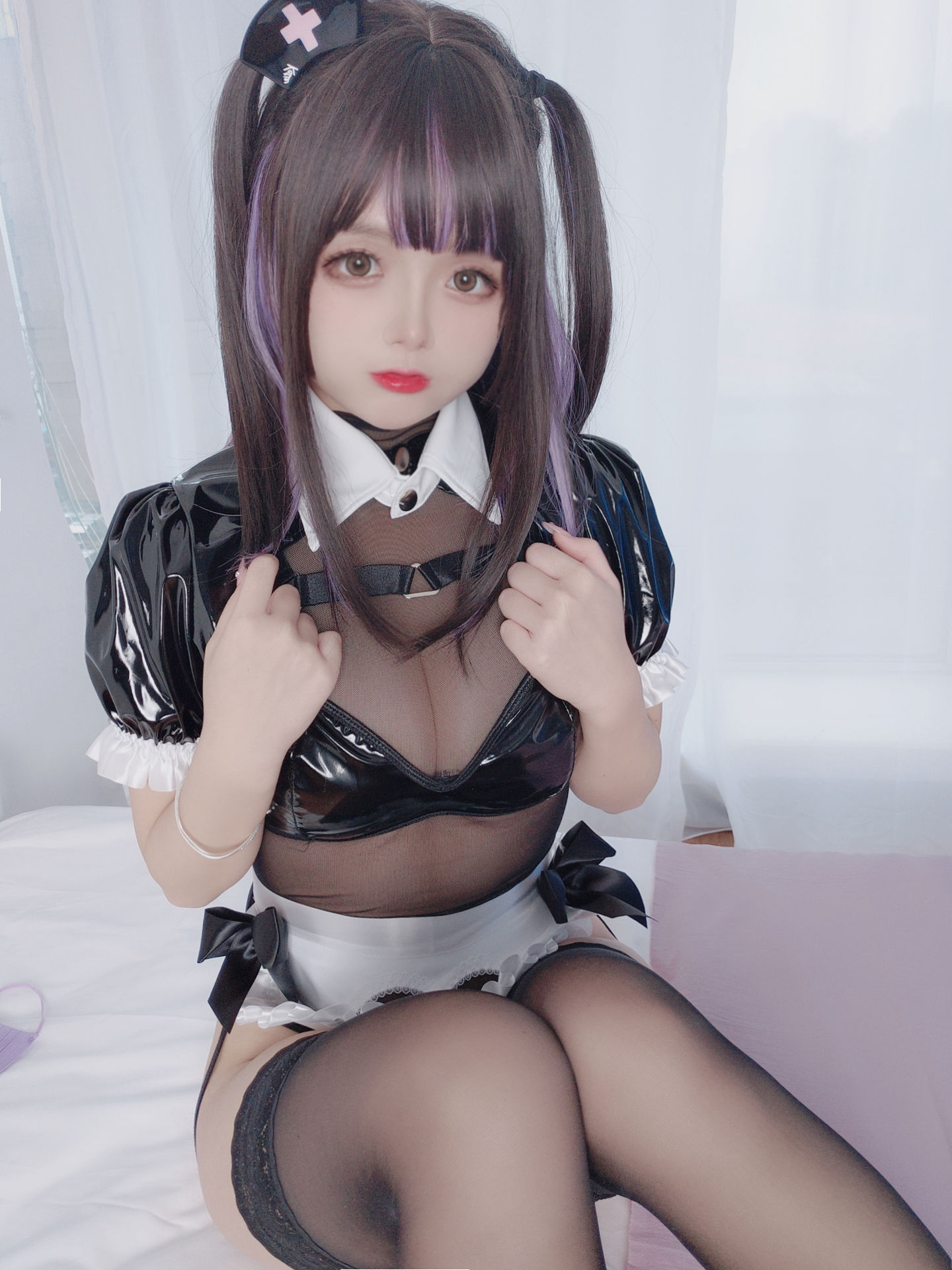 [网红COSER] Cosplay日奈娇 - 口罩护士自摄
