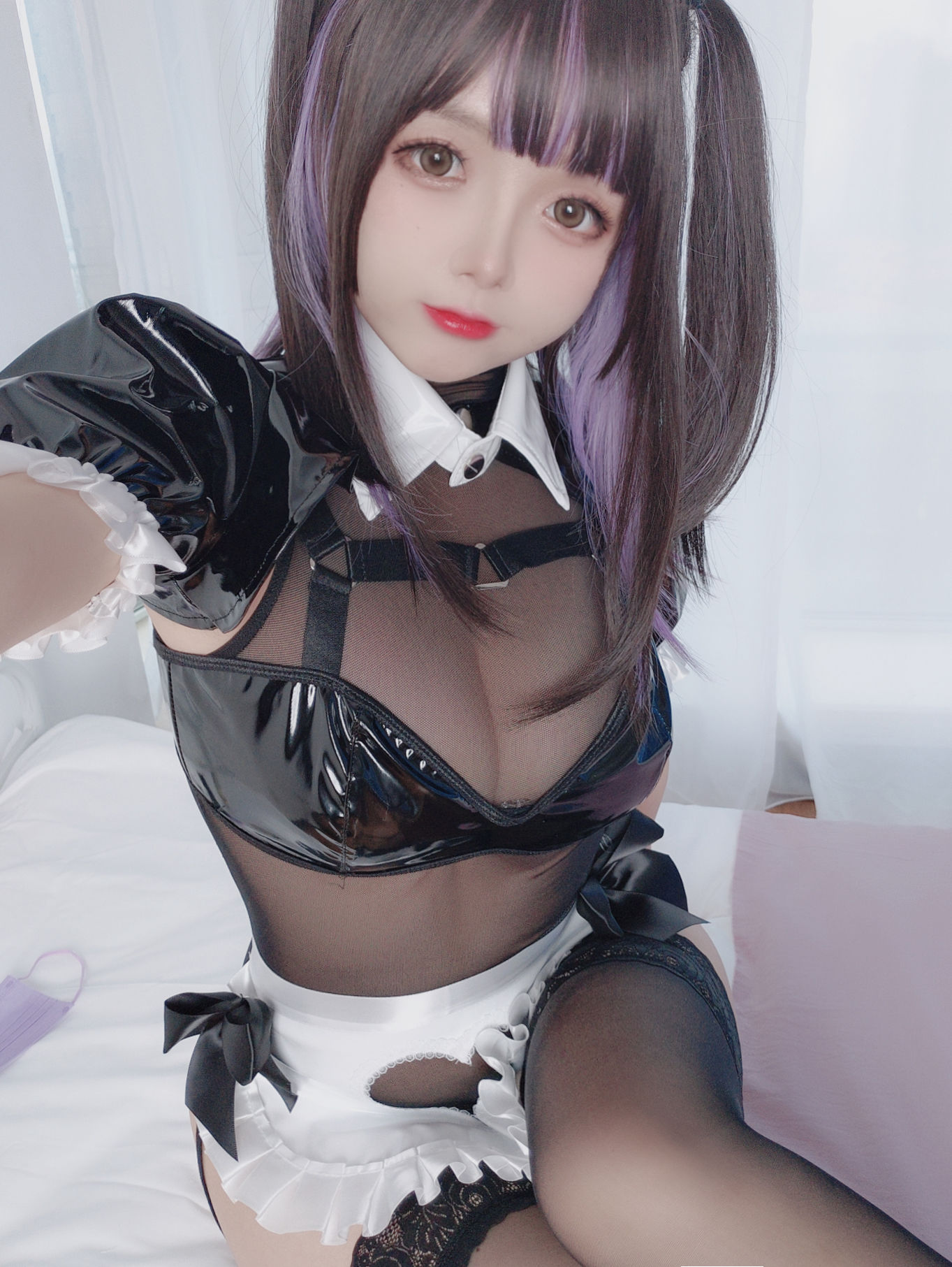 [网红COSER] Cosplay日奈娇 - 口罩护士自摄