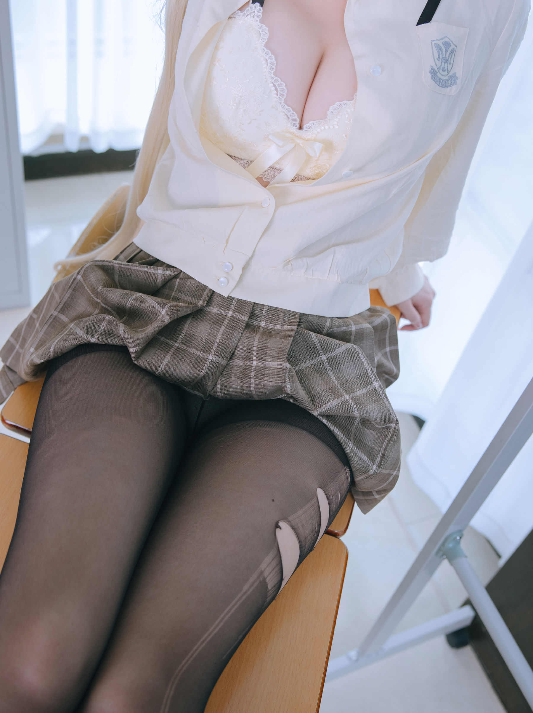 [网红COSER] Cosplay日奈娇 - 穹妹