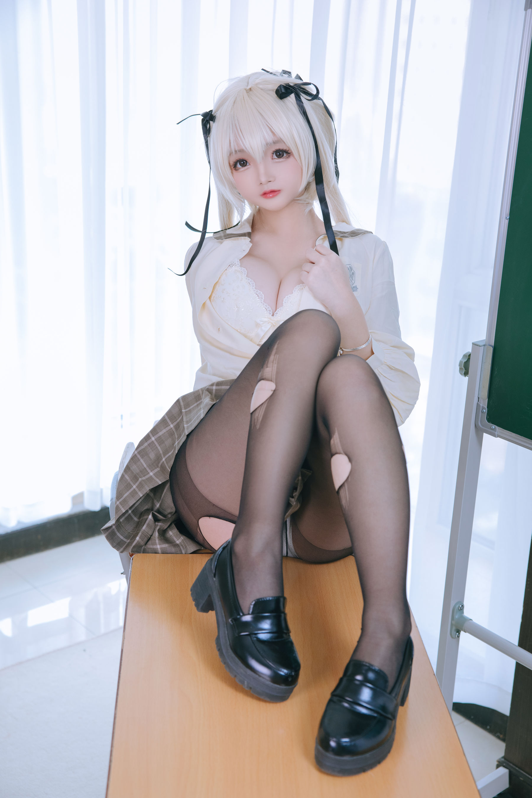 [网红COSER] Cosplay日奈娇 - 穹妹