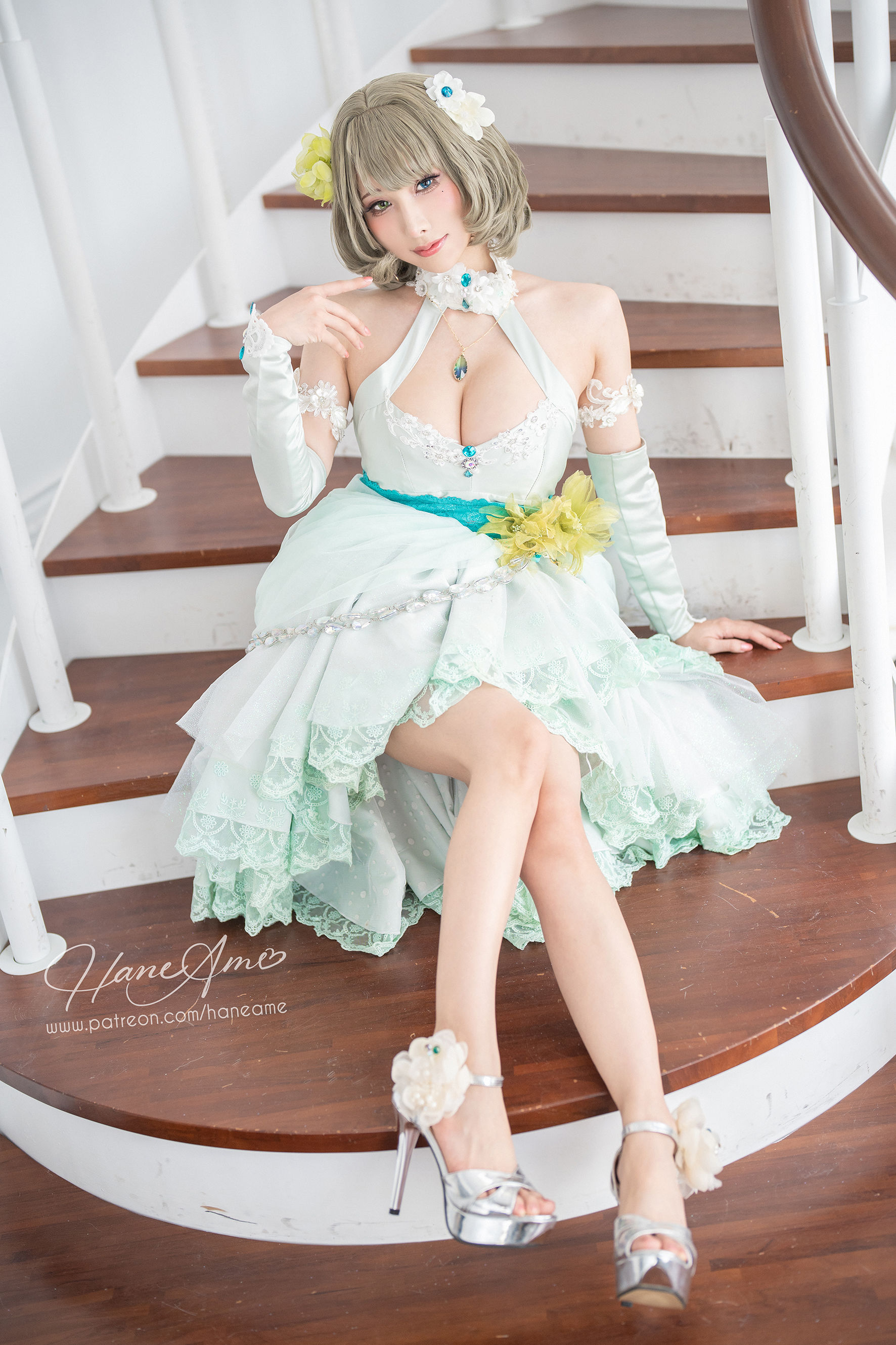 [网红COSER] Hane Ame 雨波写真 - 偶像大师 枫礼服