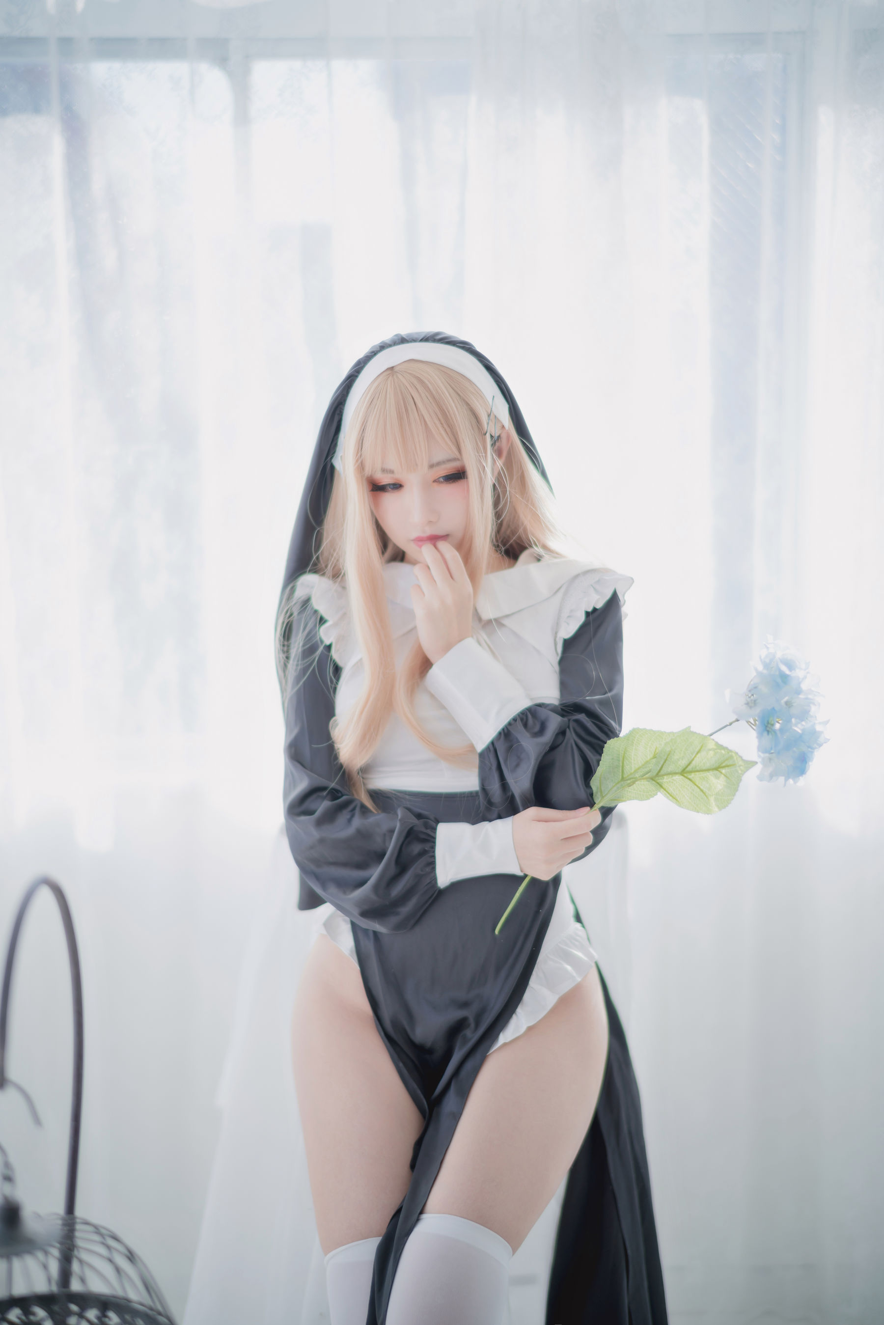 [网红COSER] Shika小鹿鹿 - 修女
