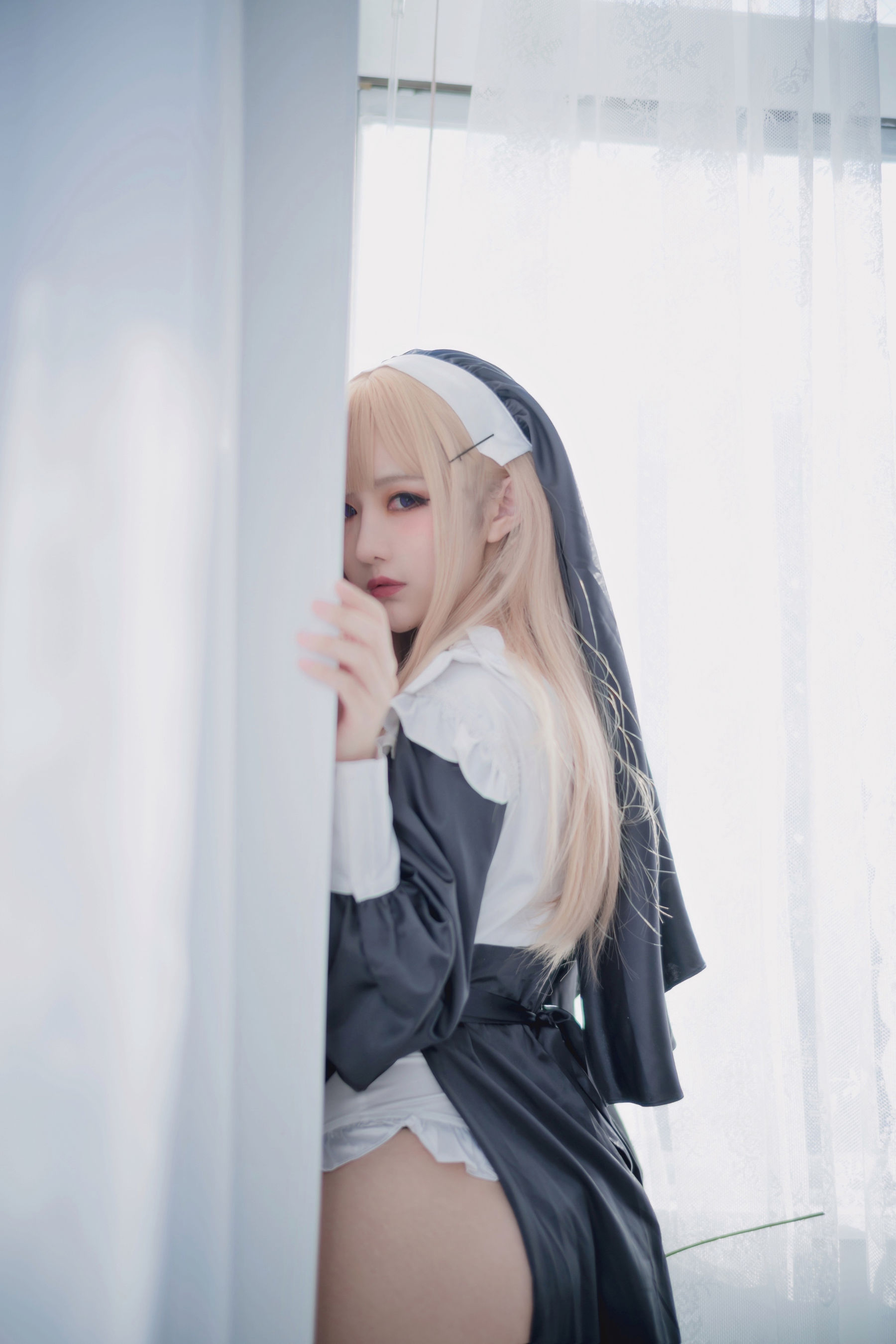 [网红COSER] Shika小鹿鹿 - 修女