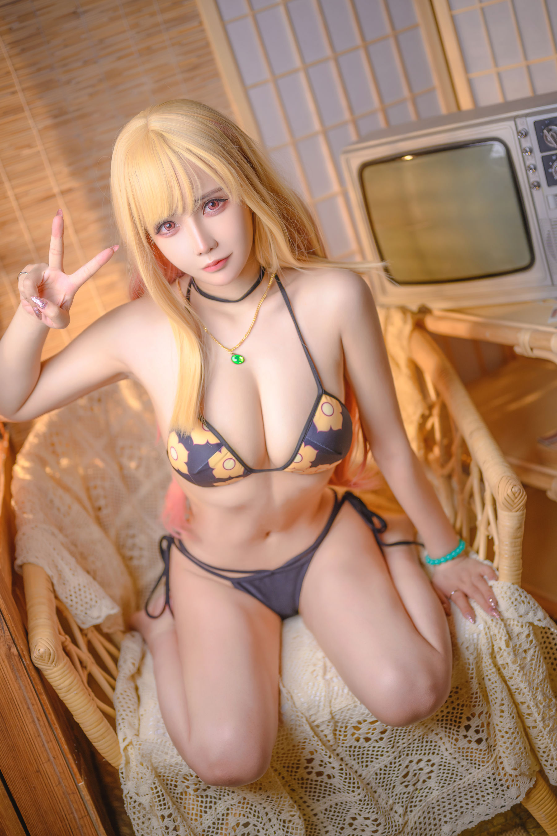 [网红COSER] 二次元妹子抱走莫子aa - 喜多川泳装