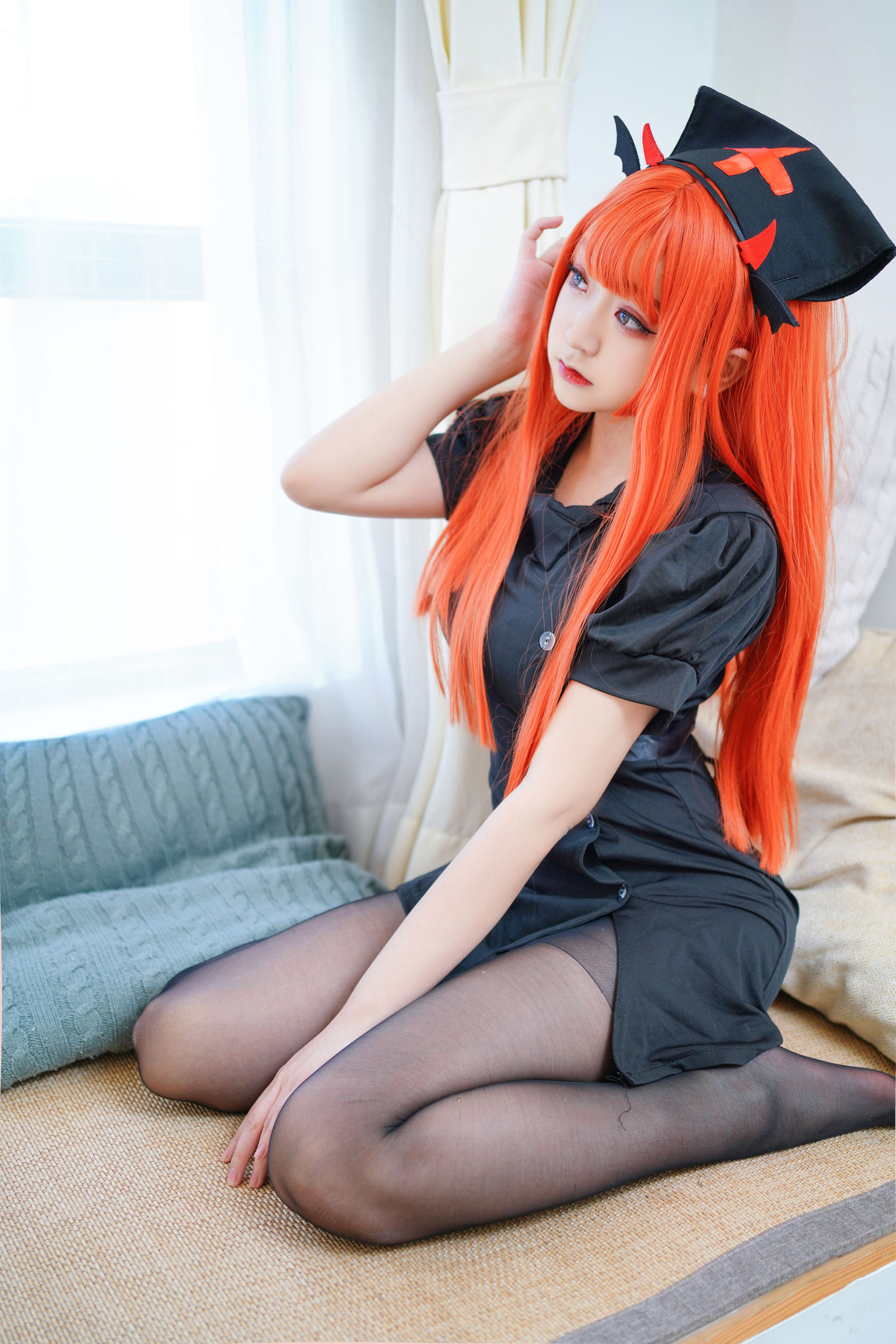[网红COSER] 动漫博主恩田直幸 - 橘色黑护士