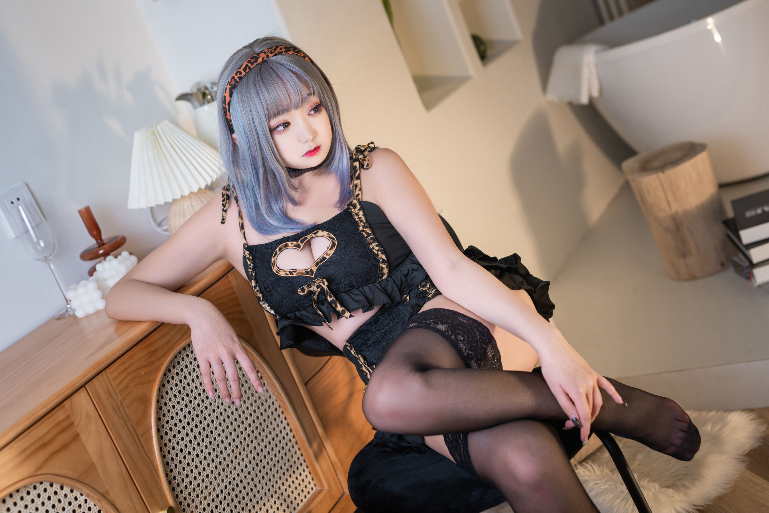 [网红COSER] 动漫博主恩田直幸 - 连体小豹纹