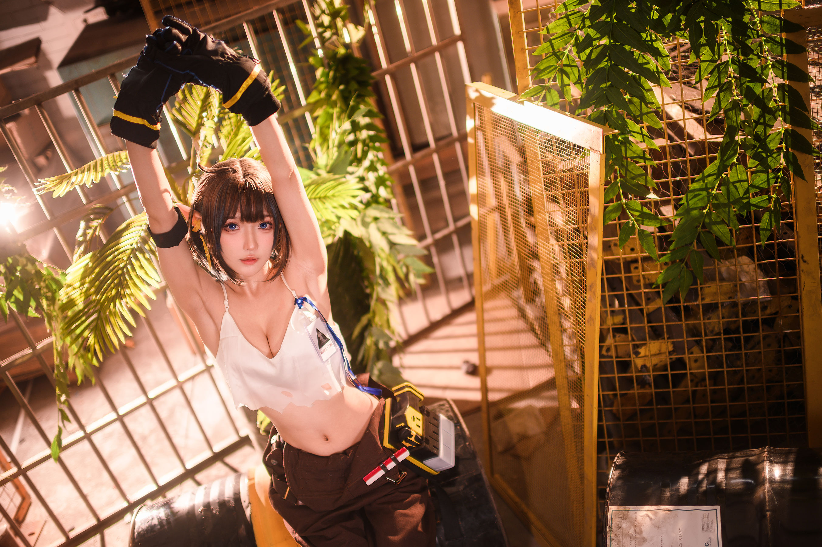 [网红COSER] 动漫博主阿包也是兔娘 - 明日方舟 森蚺