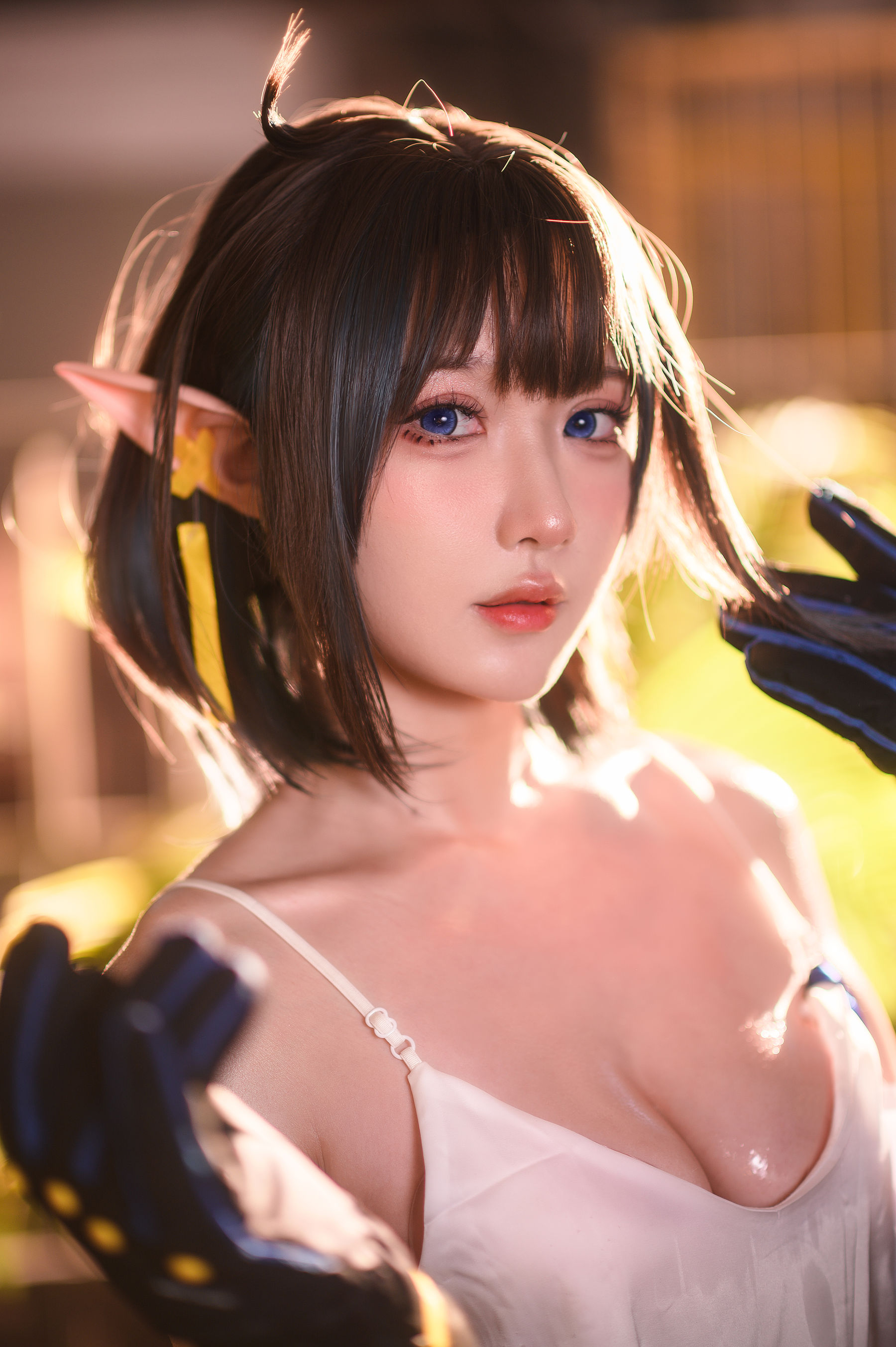 [网红COSER] 动漫博主阿包也是兔娘 - 明日方舟 森蚺