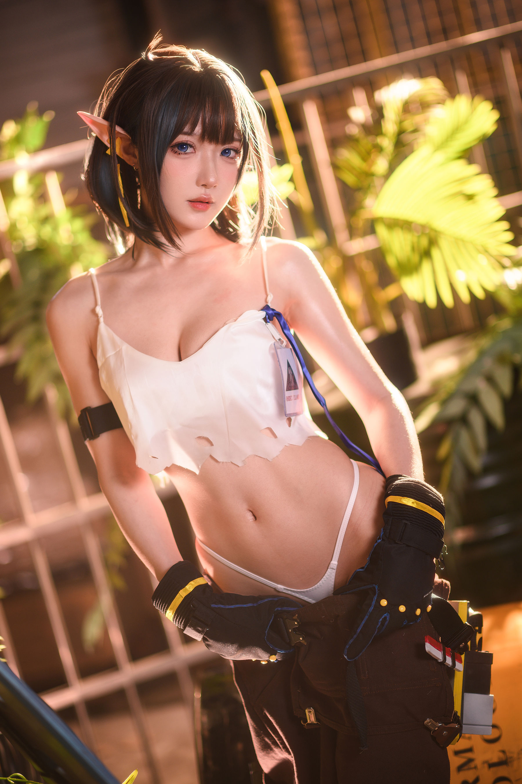 [网红COSER] 动漫博主阿包也是兔娘 - 明日方舟 森蚺