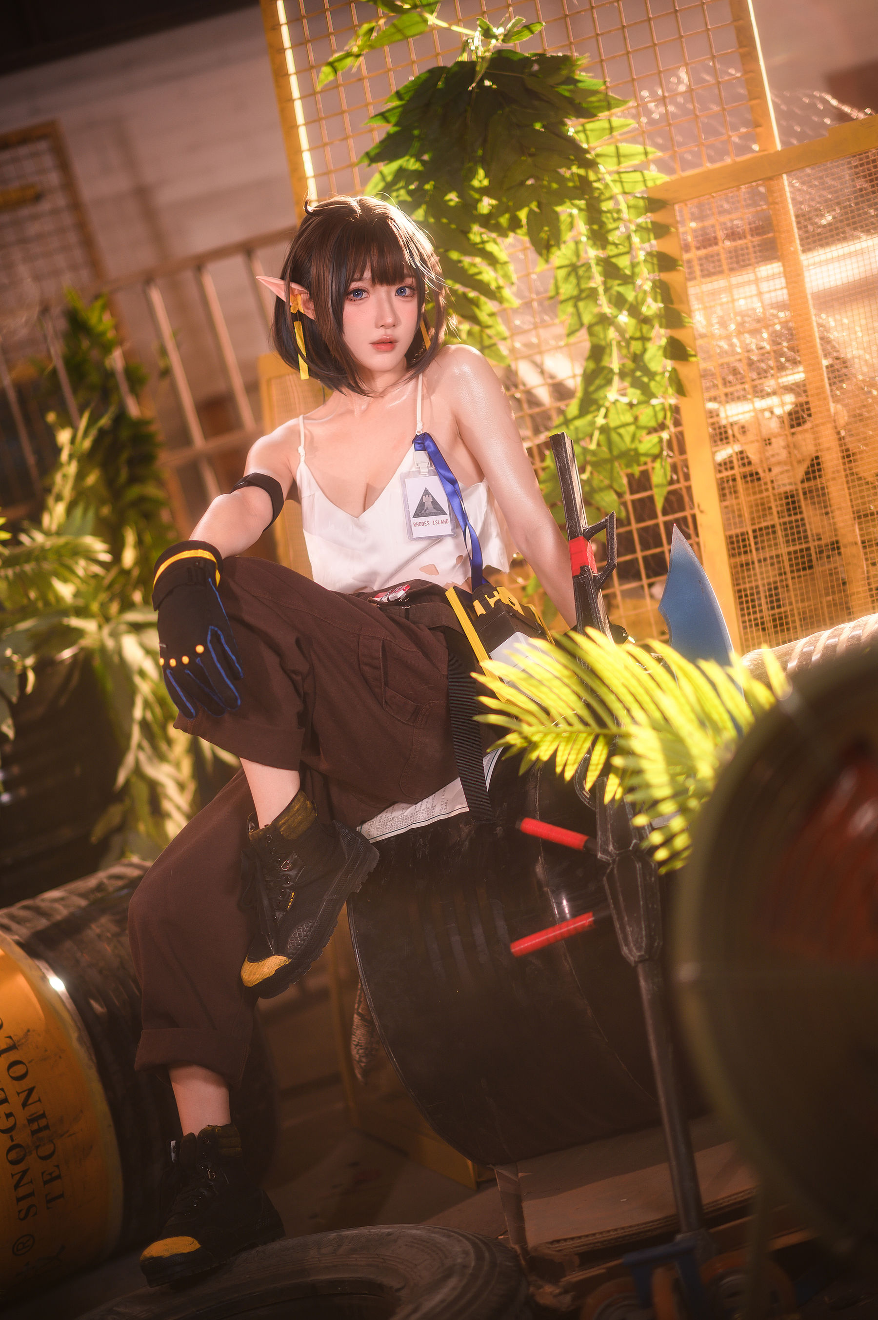[网红COSER] 动漫博主阿包也是兔娘 - 明日方舟 森蚺
