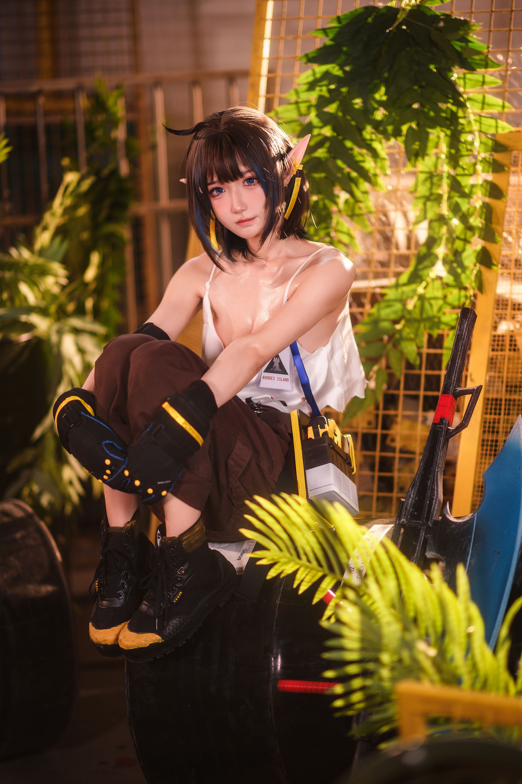 [网红COSER] 动漫博主阿包也是兔娘 - 明日方舟 森蚺