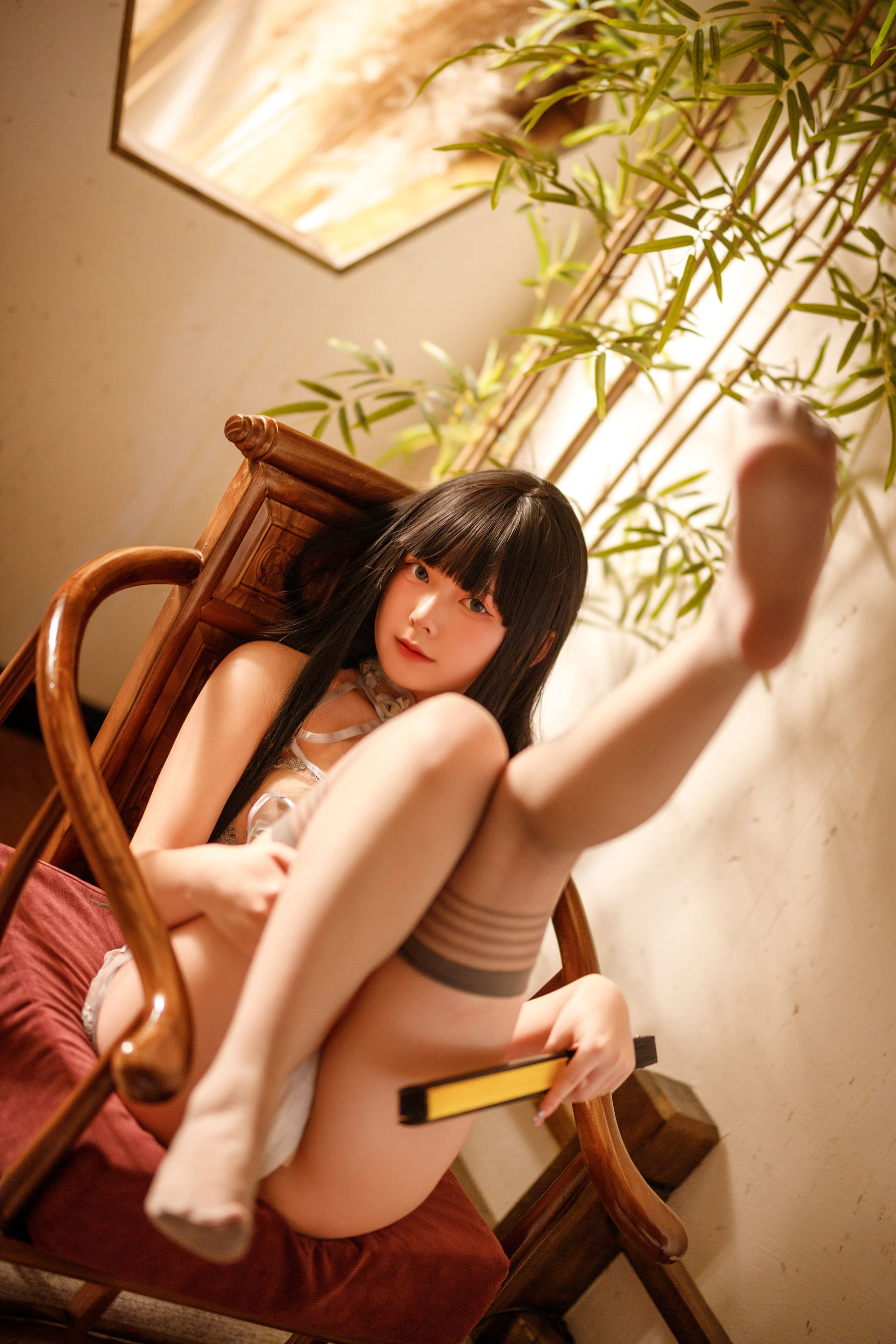 [网红COSER] 巧克力小圆面包 - 暗香疏影