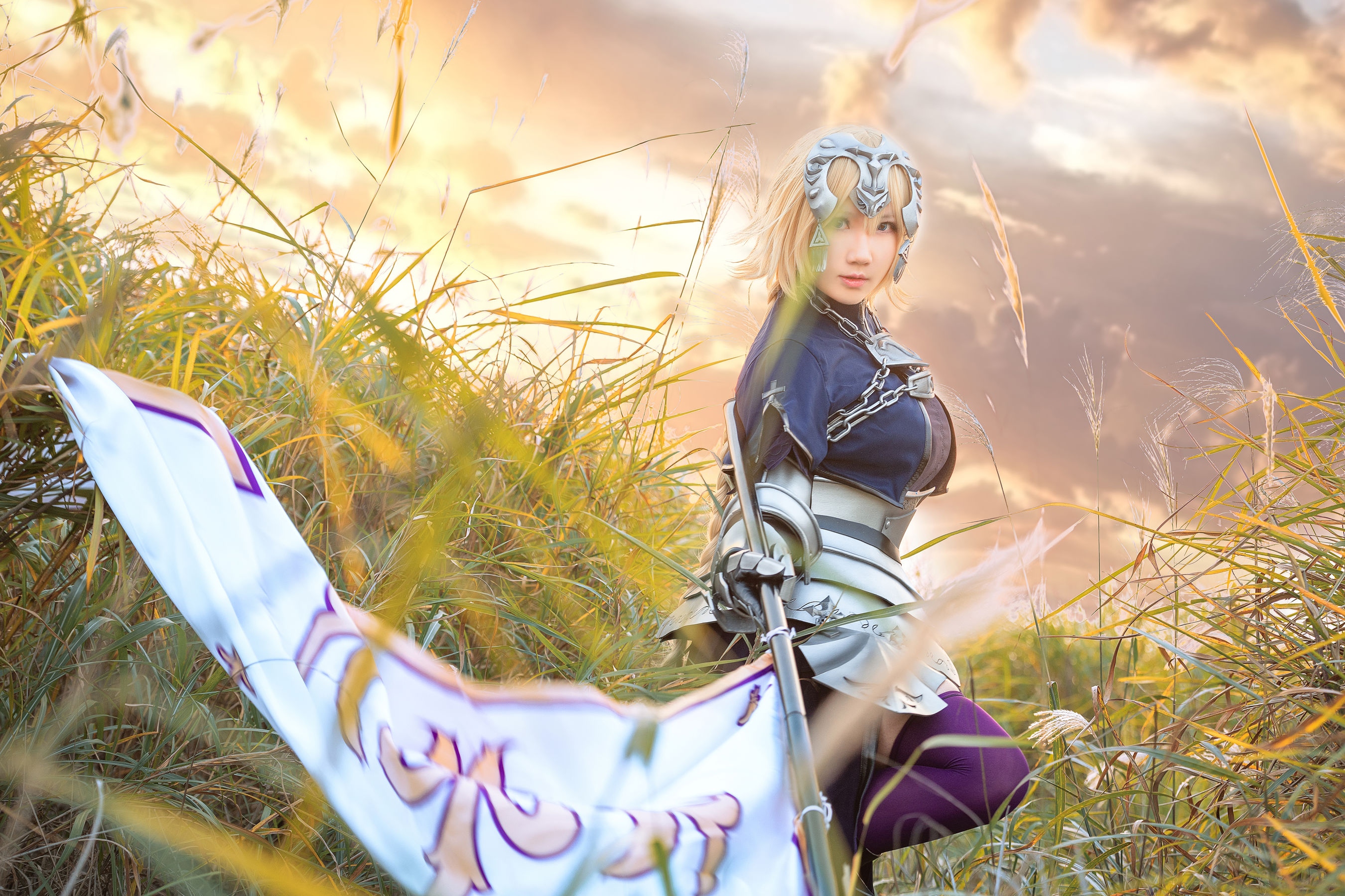[网红COSER] 微肉感萌妹是本末末 - 贞德