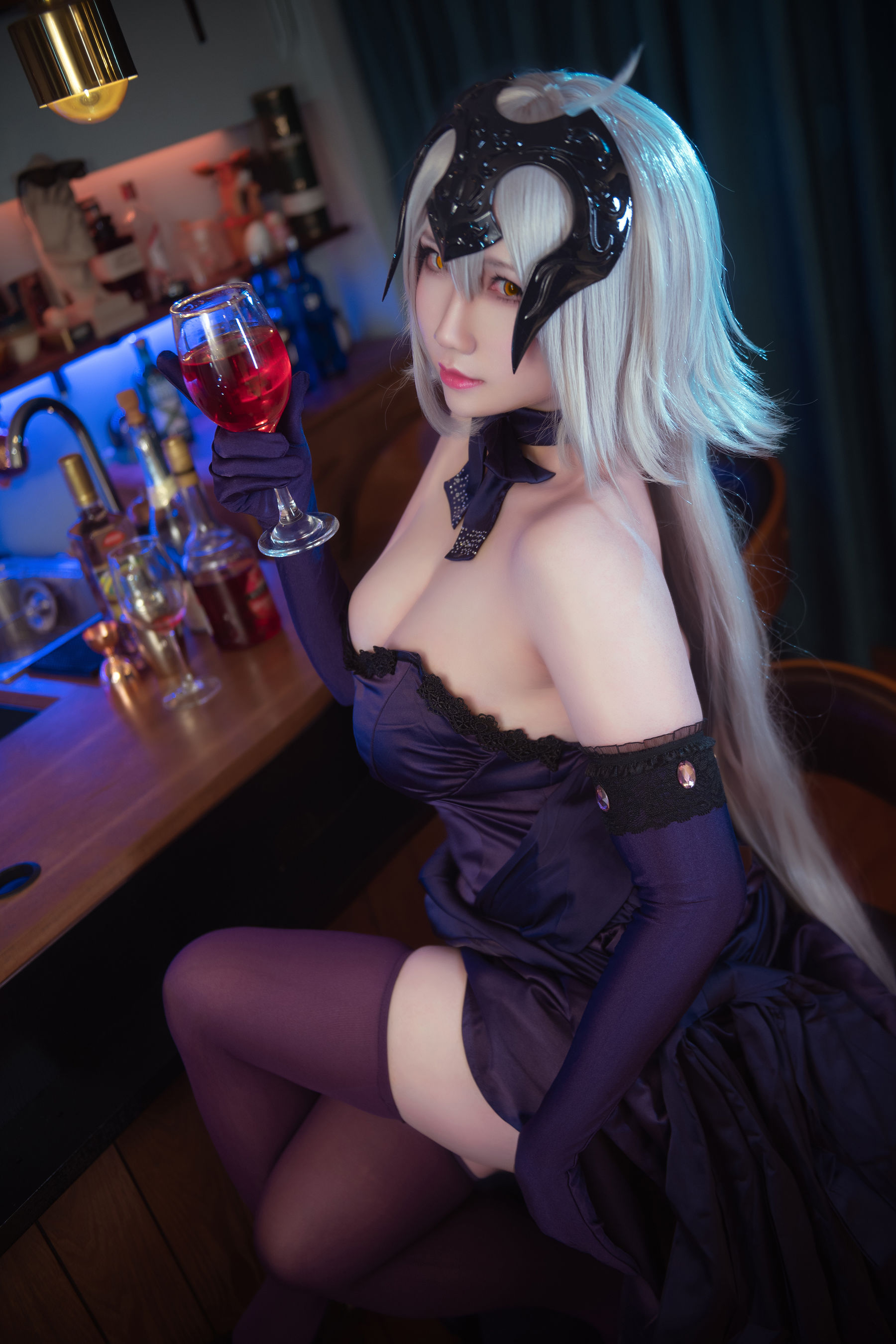 [网红COSER] 微肉感萌妹是本末末 - 贞德