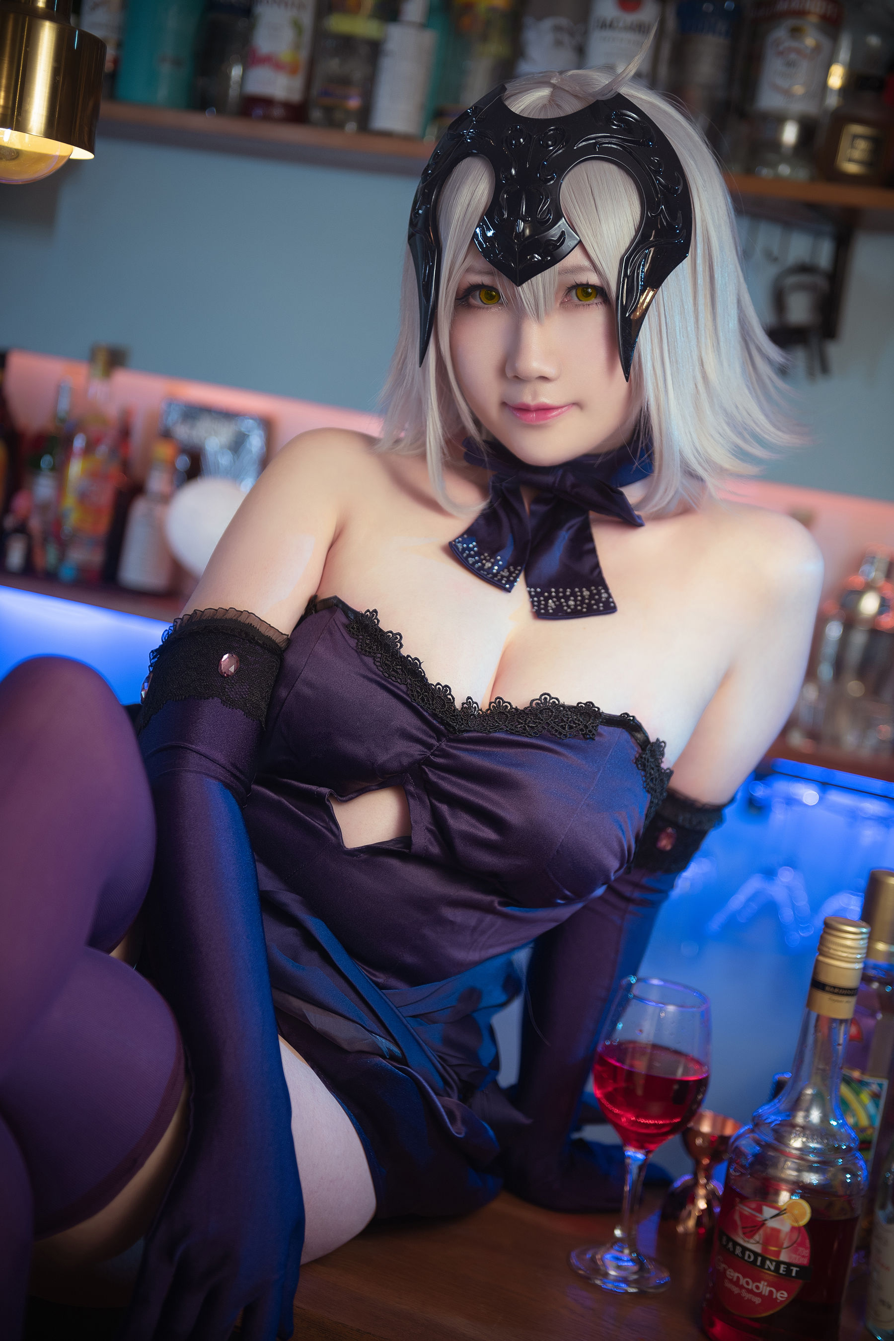 [网红COSER] 微肉感萌妹是本末末 - 贞德