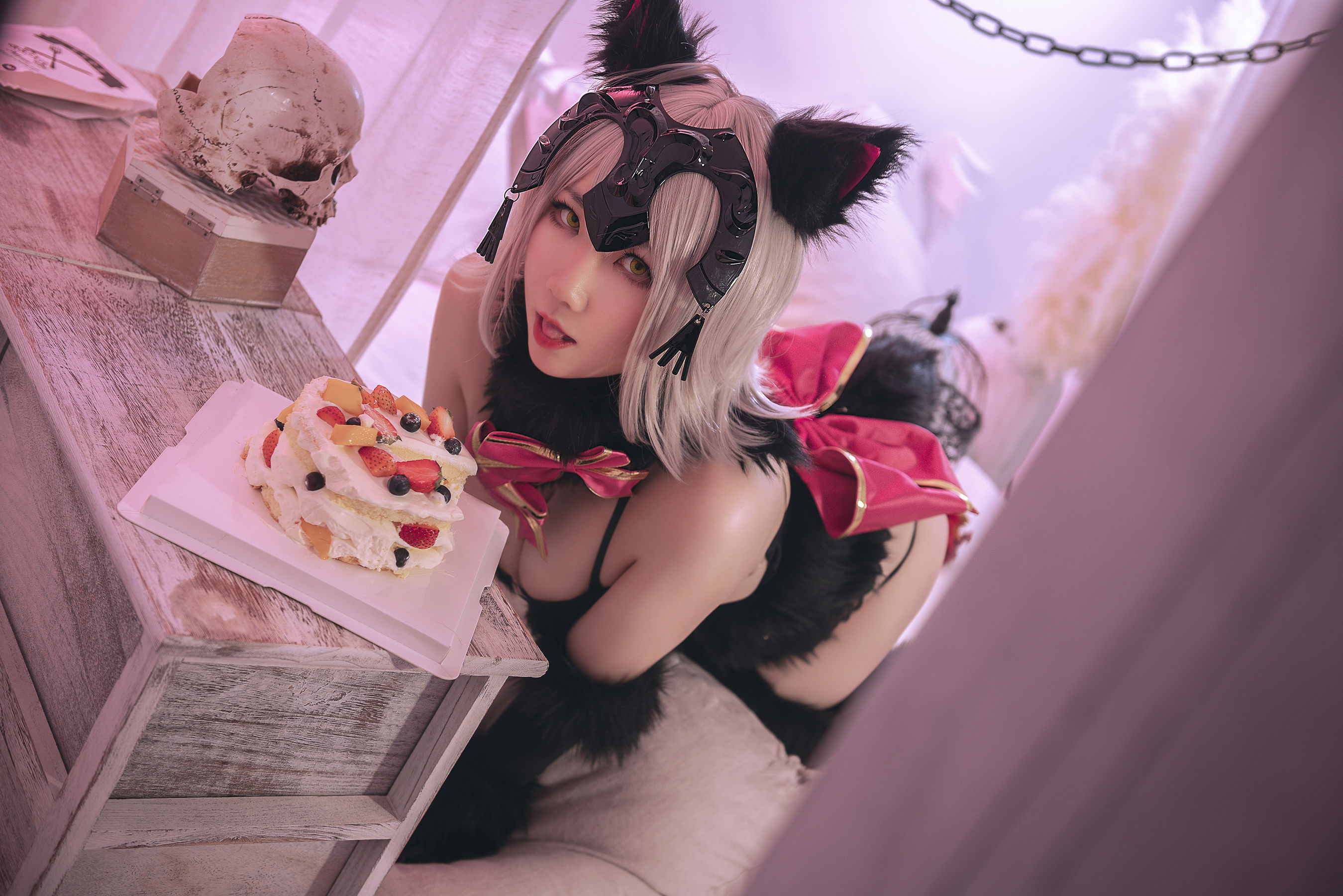 [网红COSER] 微肉感萌妹是本末末 - 贞德