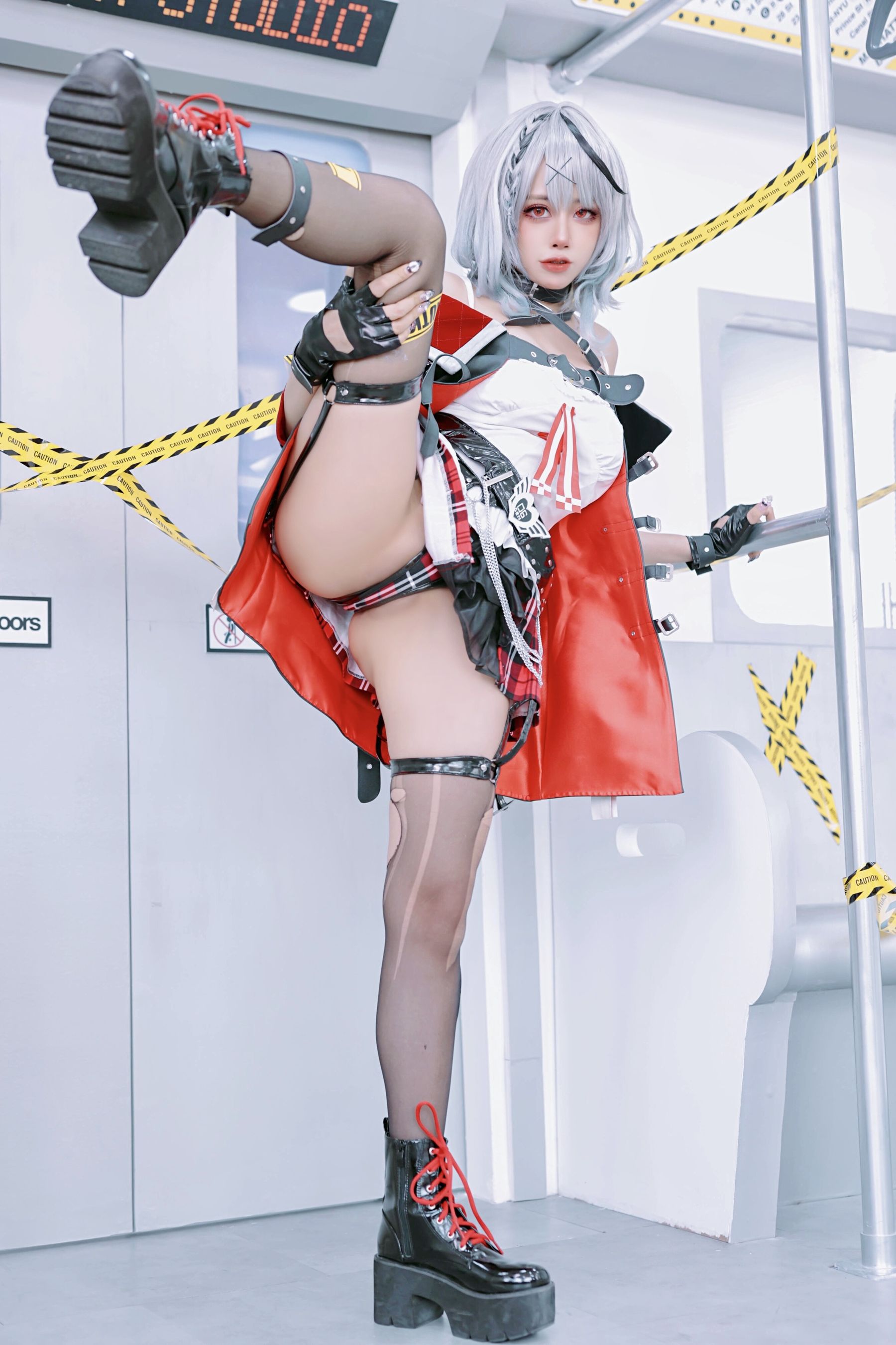 [网红COSER] 日本性感萝莉Byoru - Sakamata Chloe