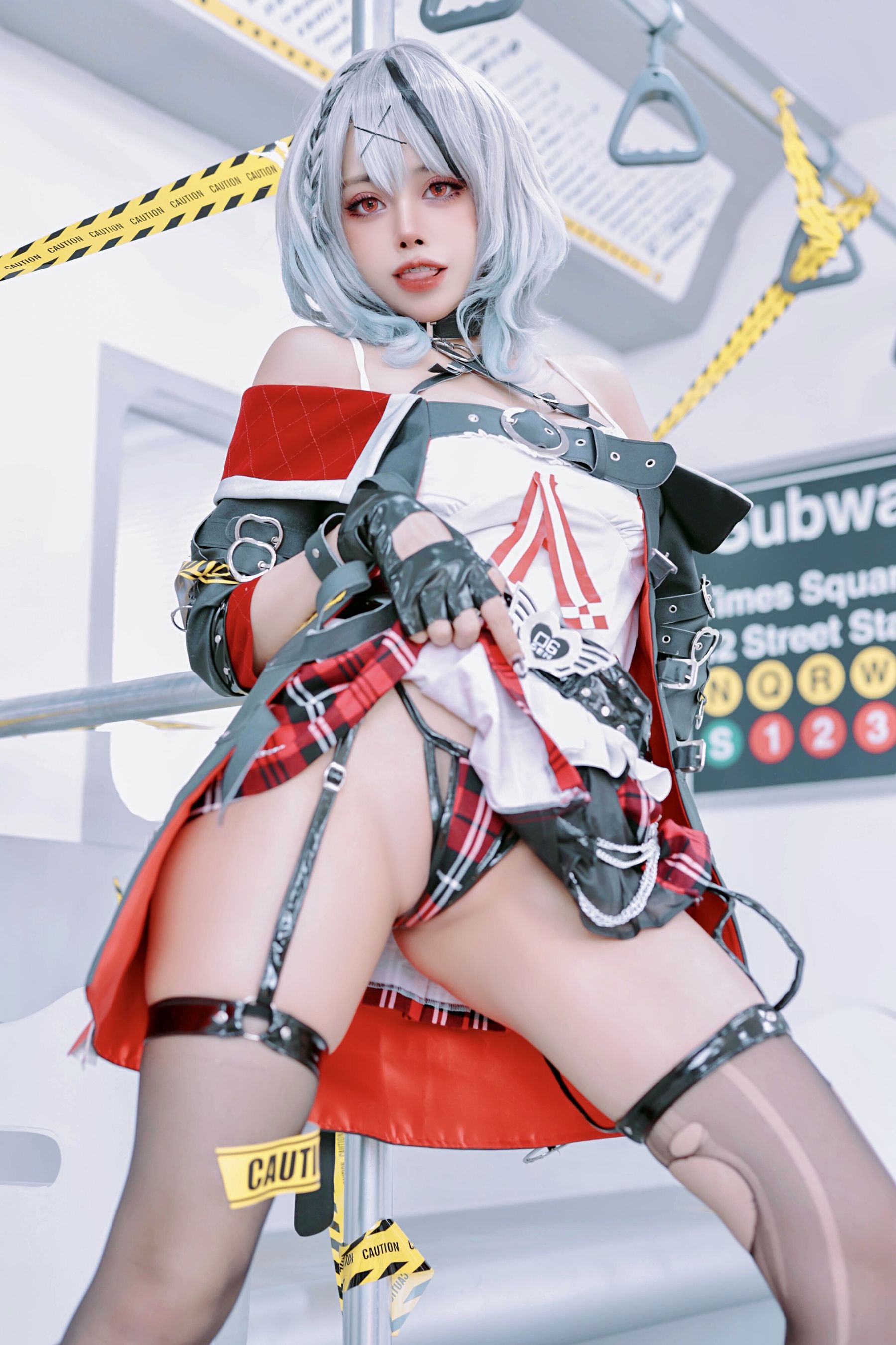 [网红COSER] 日本性感萝莉Byoru - Sakamata Chloe