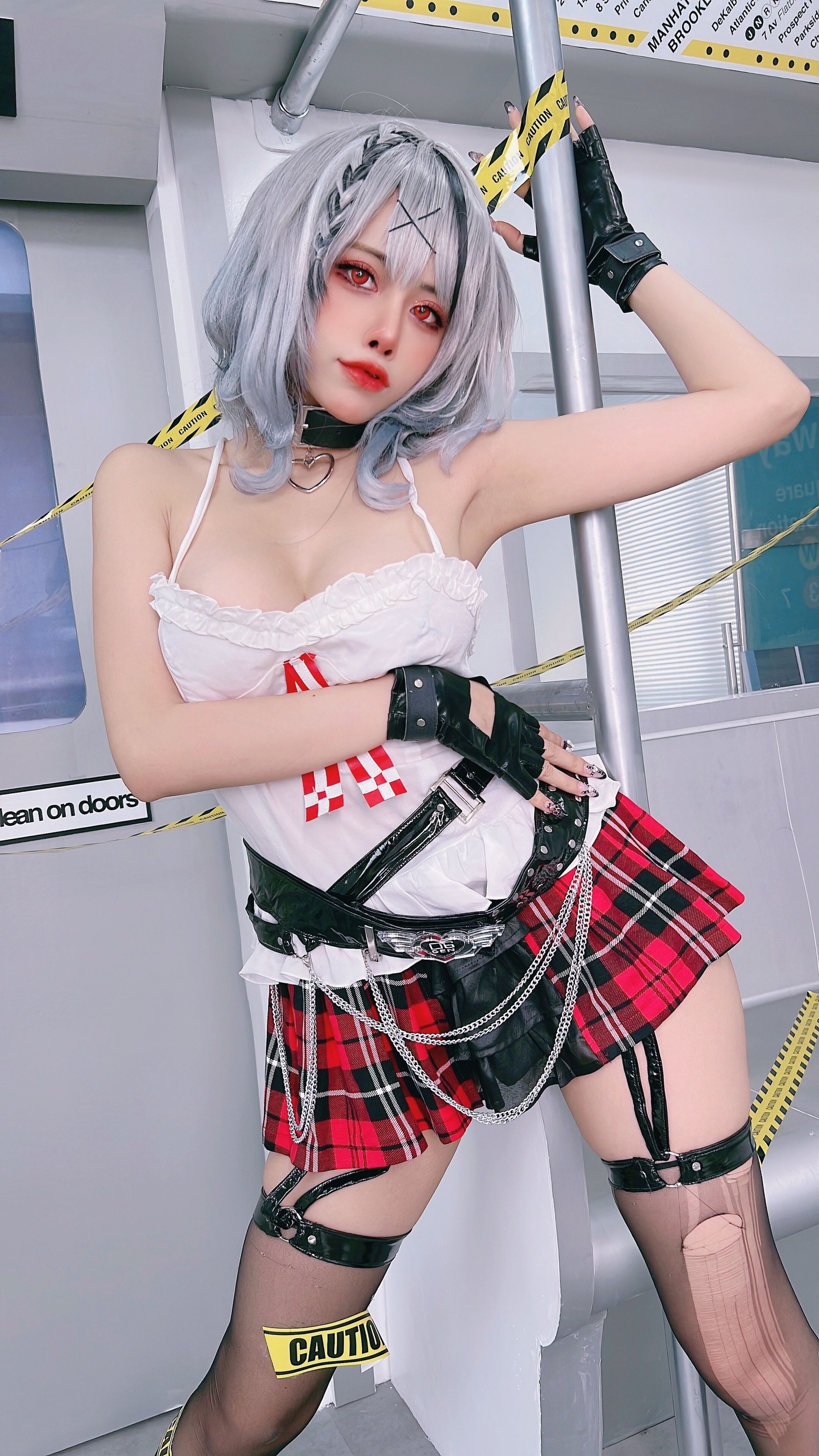 [网红COSER] 日本性感萝莉Byoru - Sakamata Chloe