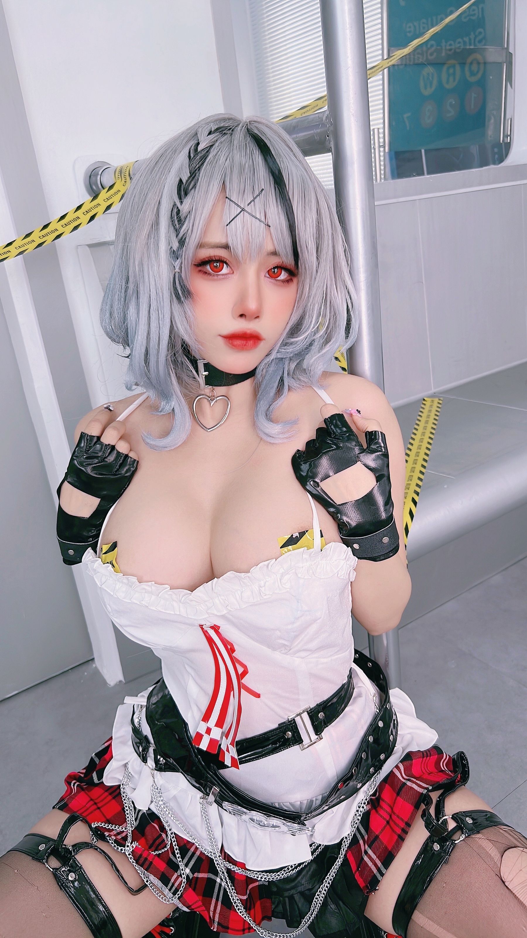 [网红COSER] 日本性感萝莉Byoru - Sakamata Chloe
