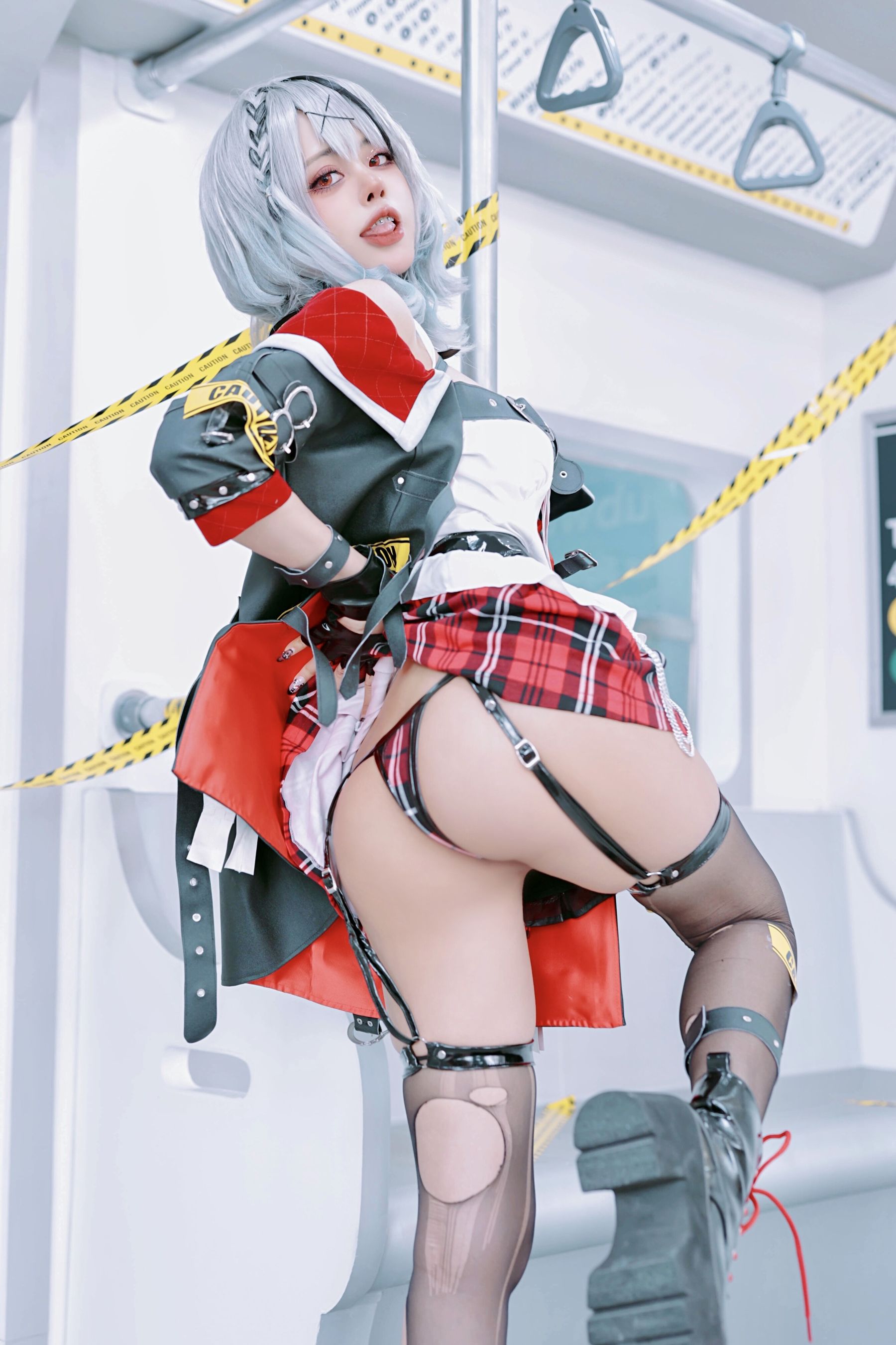 [网红COSER] 日本性感萝莉Byoru - Sakamata Chloe