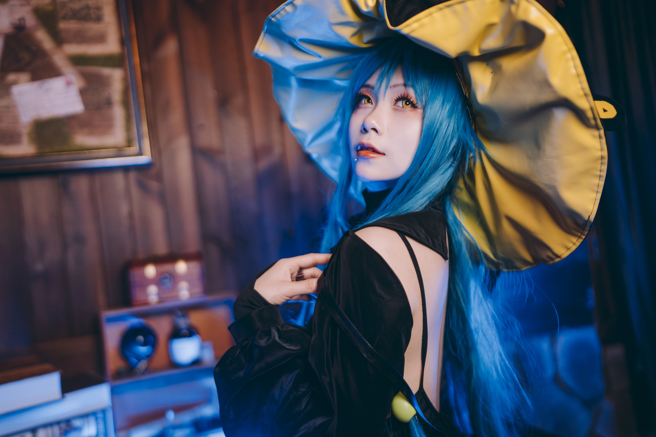 [网红COSER] 末夜787 - 黄棚树城