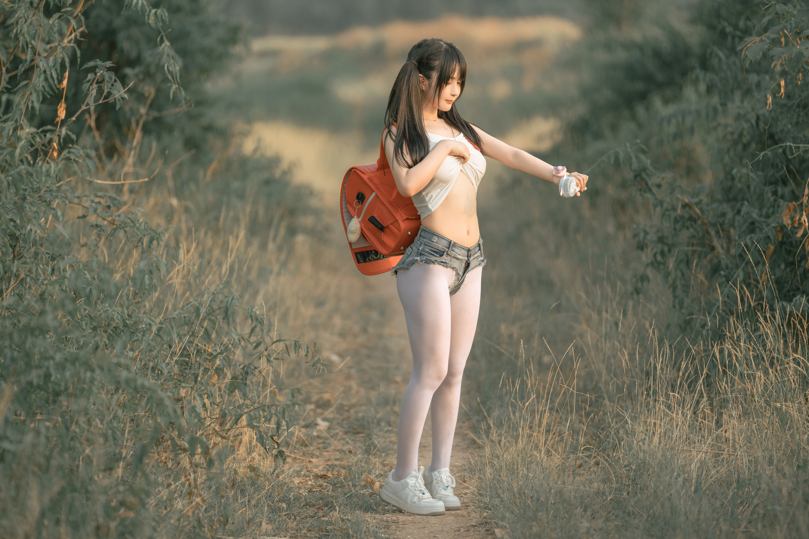 [网红COSER] 桜井宁宁 - 小红包