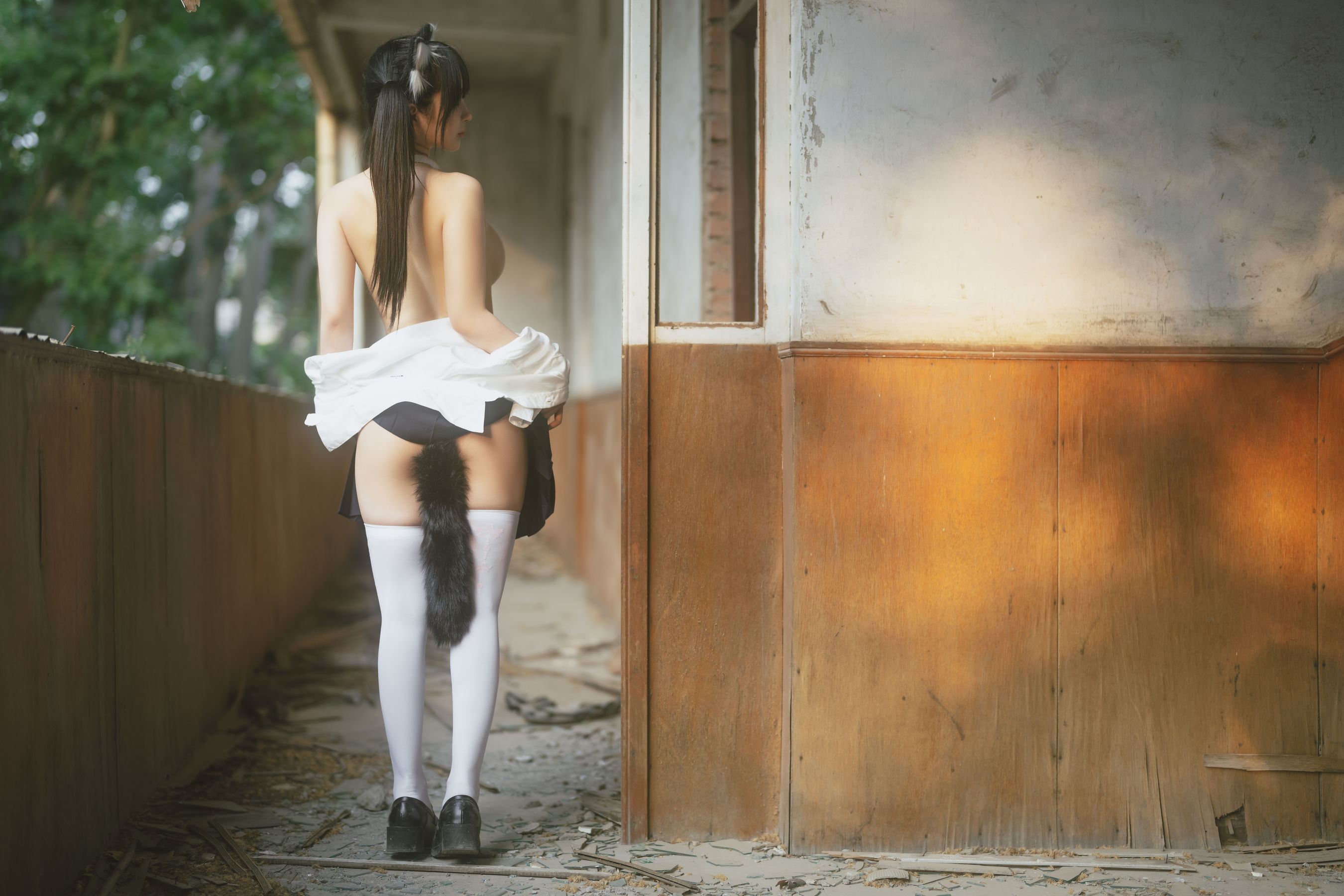 [网红COSER] 桜井宁宁 - 废墟JK