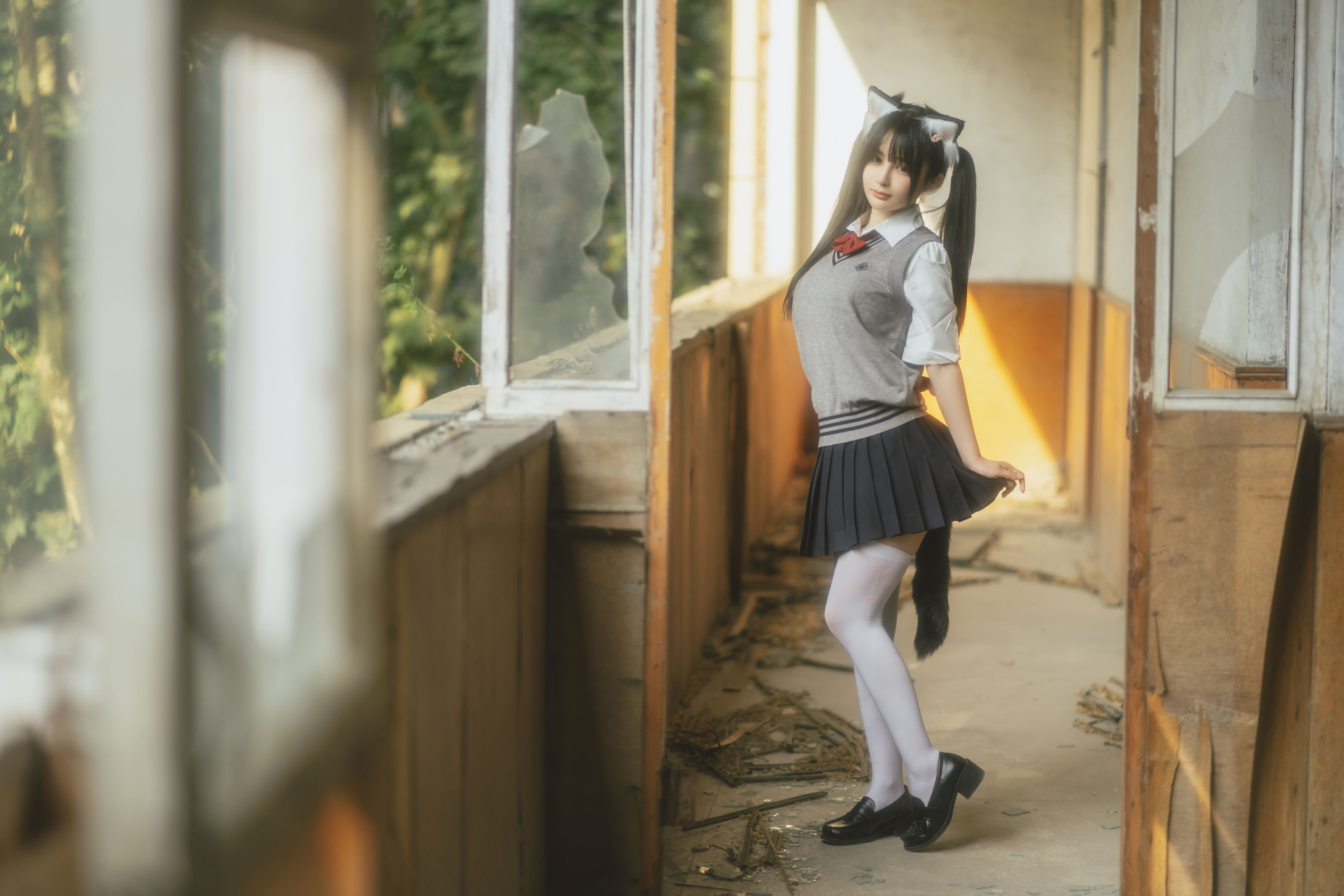[网红COSER] 桜井宁宁 - 废墟JK
