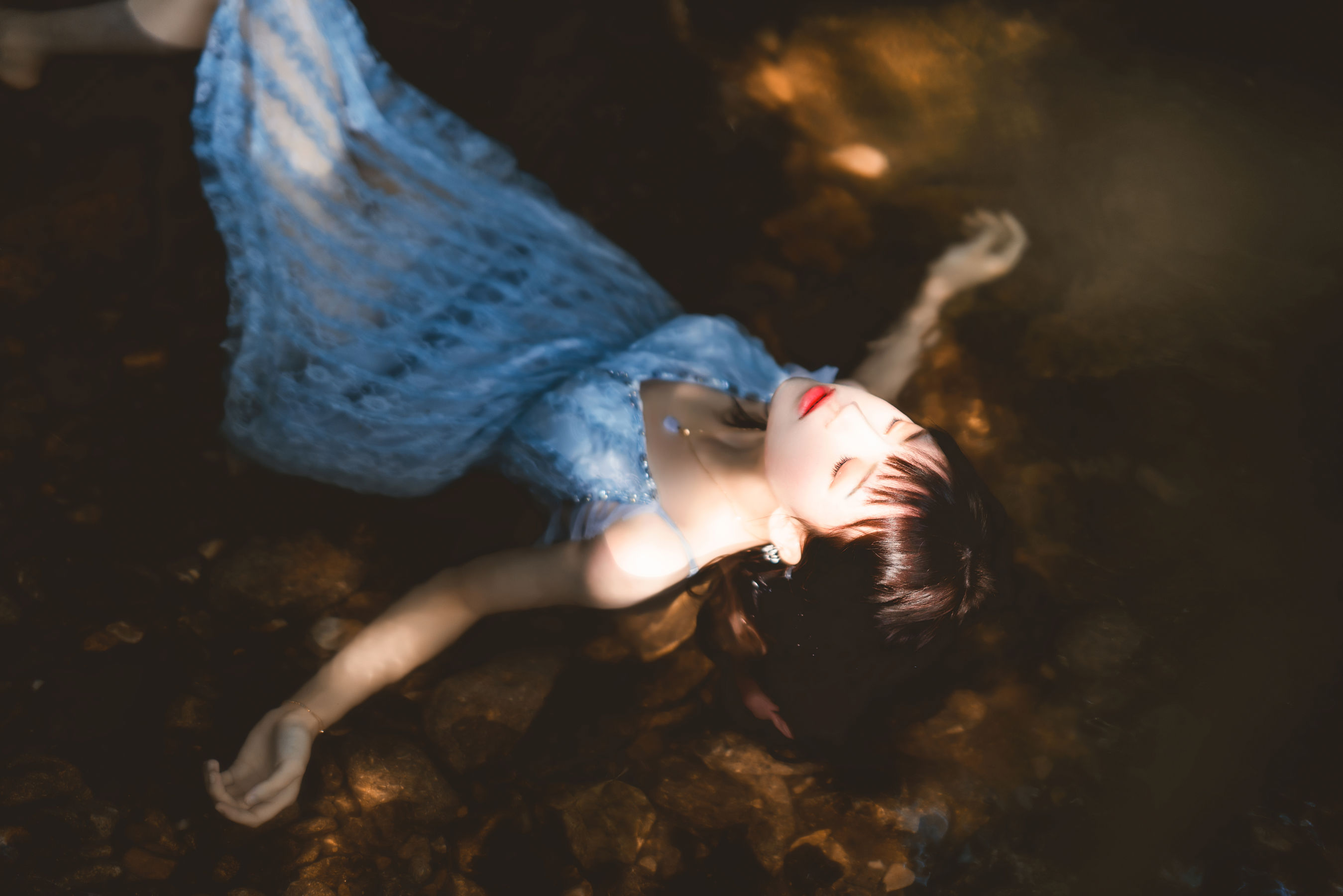[网红COSER] 桜桃喵 - 沉溺