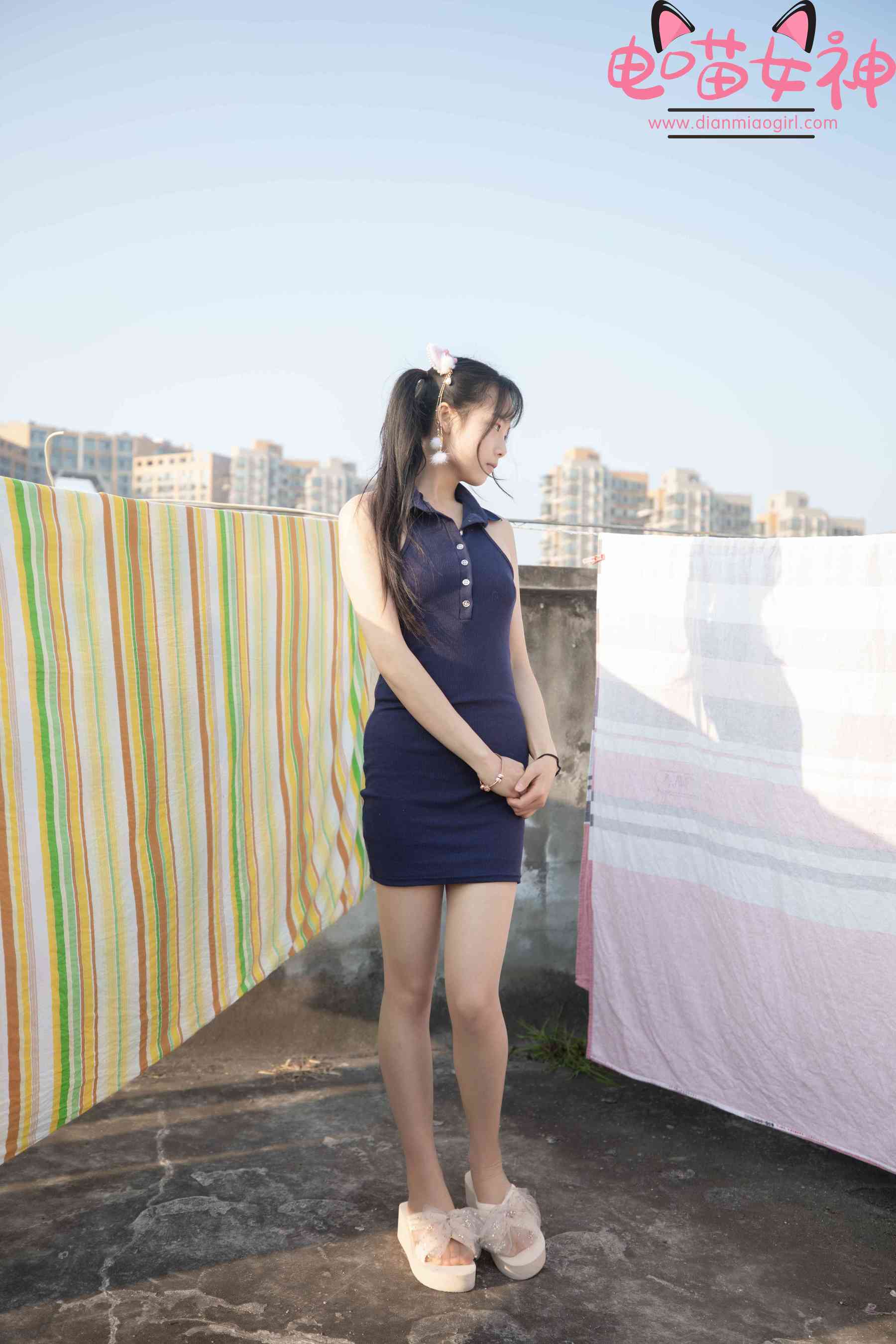 [网红COSER] 电喵女神 - 灵唯 天台