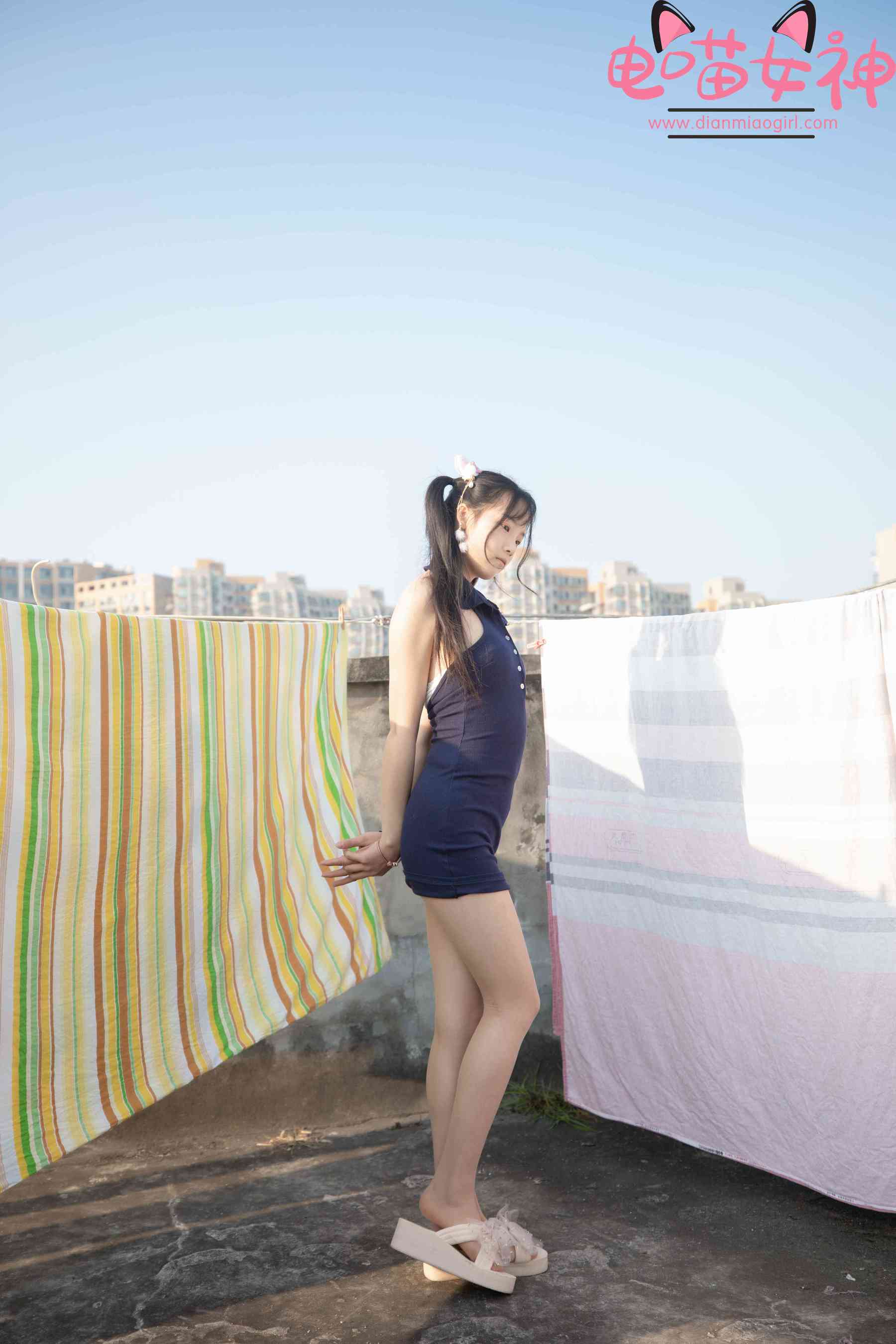 [网红COSER] 电喵女神 - 灵唯 天台