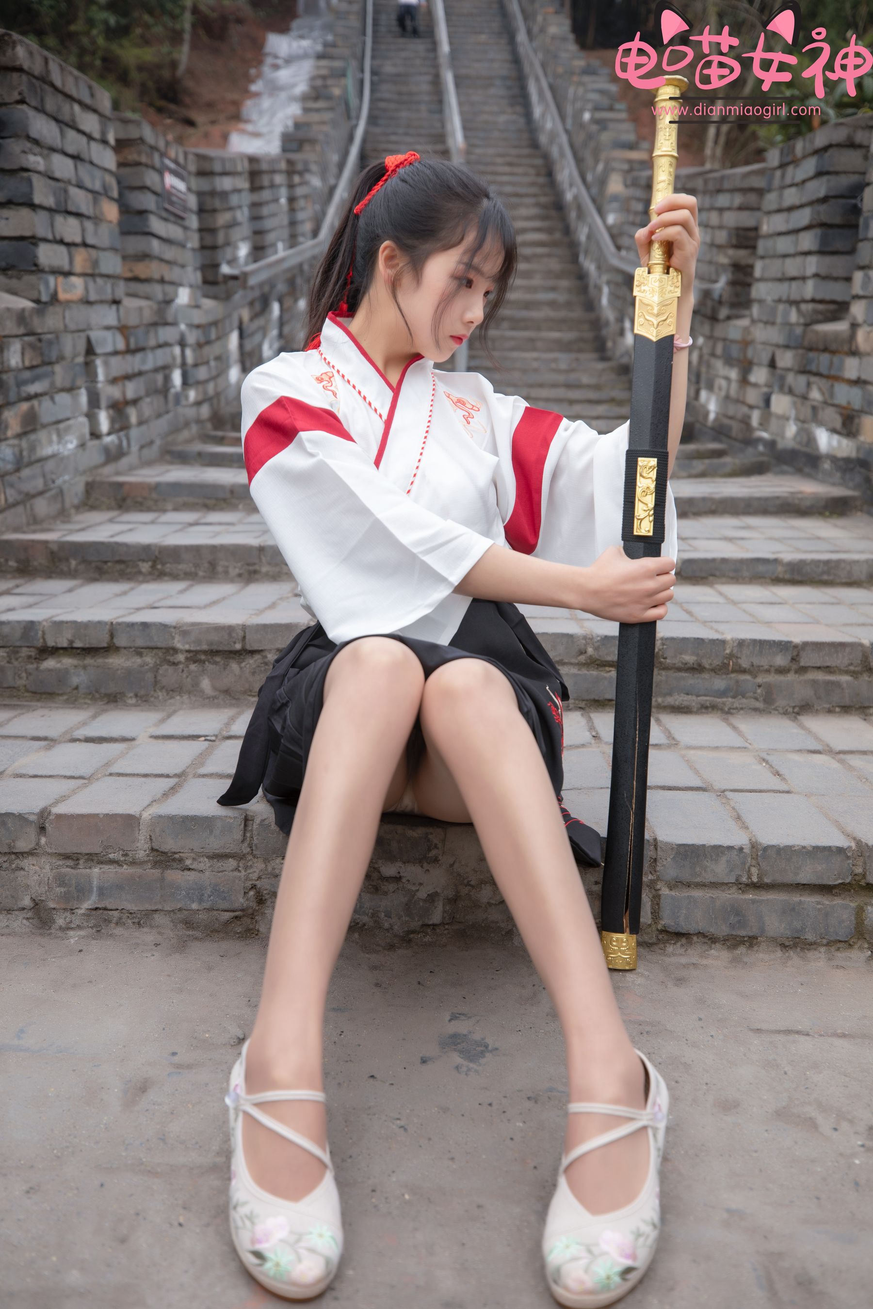 [网红COSER] 电喵女神 - 灵唯 长城古装