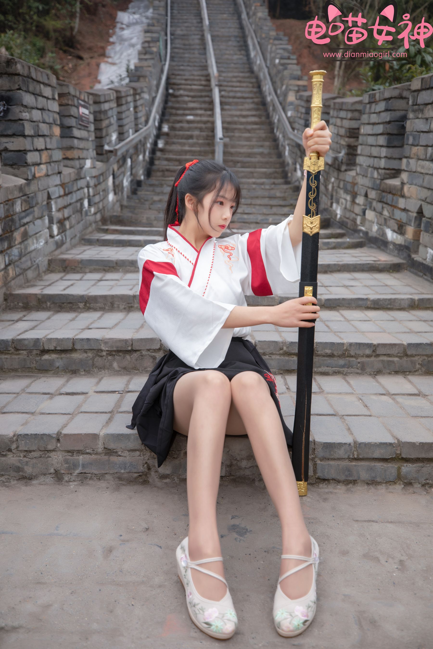[网红COSER] 电喵女神 - 灵唯 长城古装
