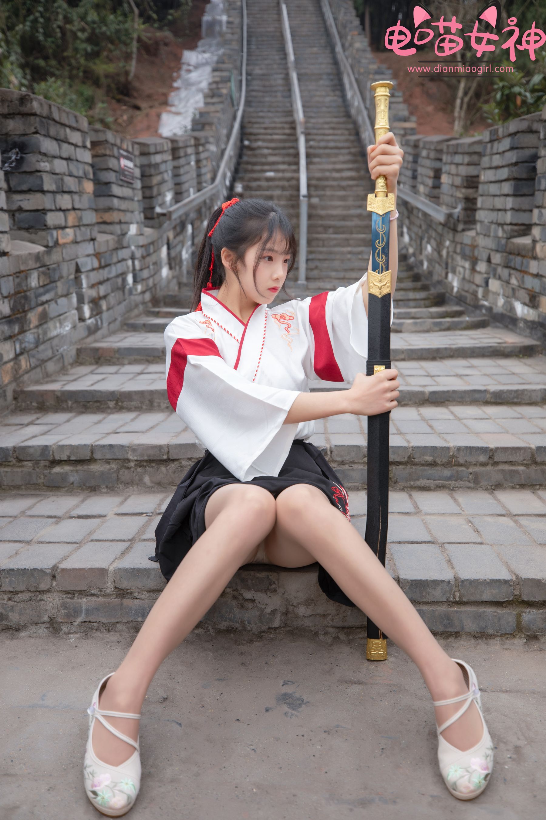 [网红COSER] 电喵女神 - 灵唯 长城古装