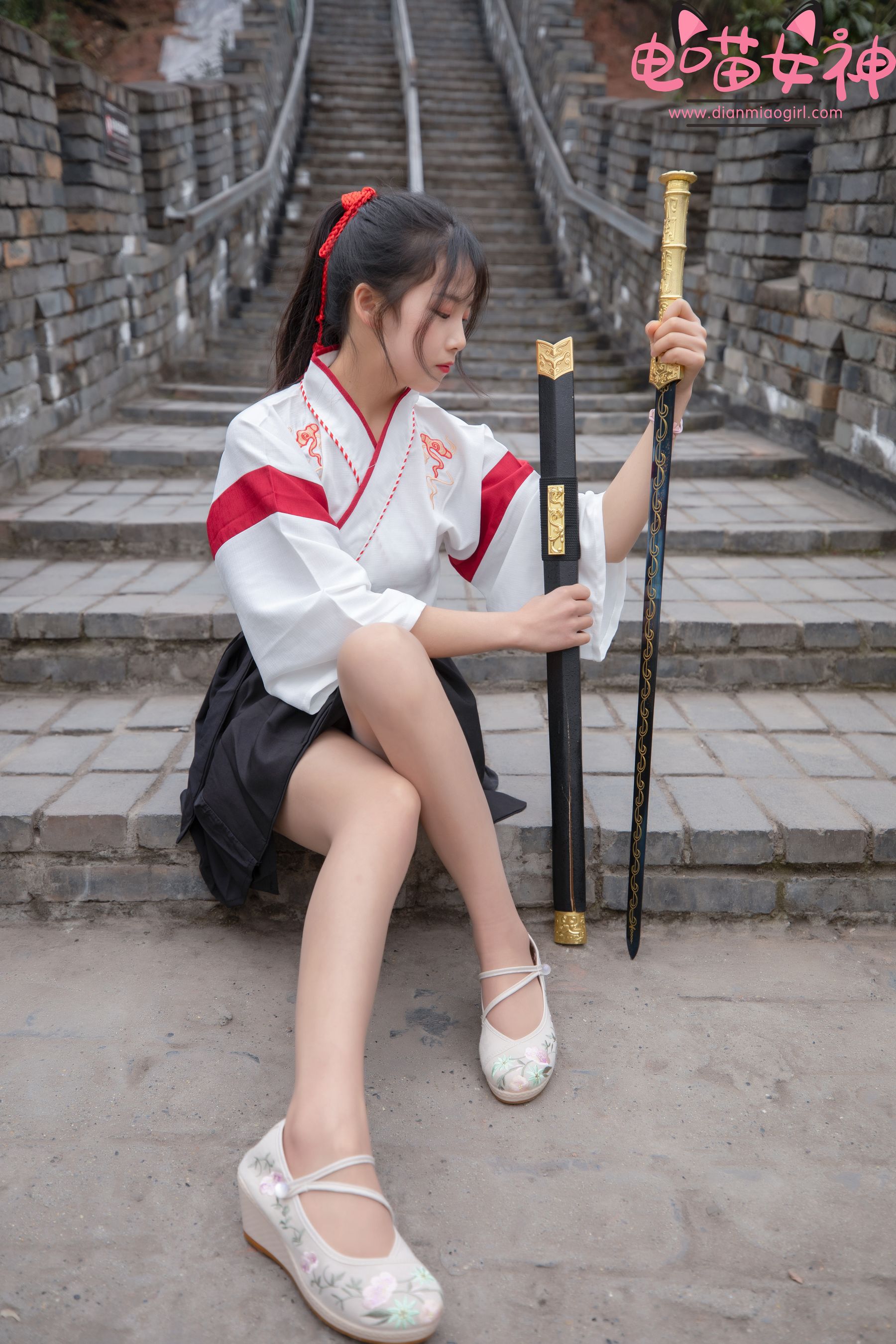 [网红COSER] 电喵女神 - 灵唯 长城古装