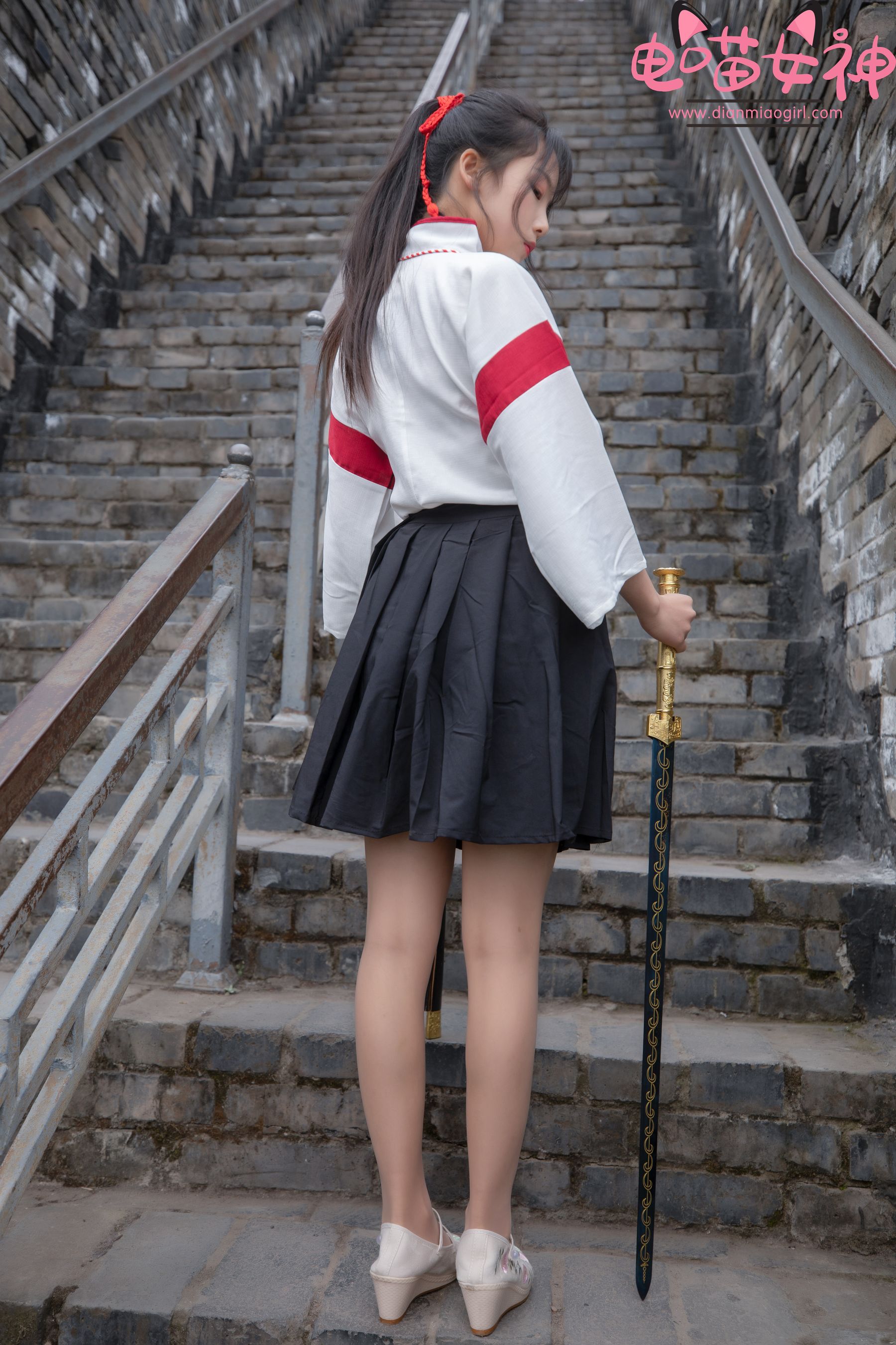 [网红COSER] 电喵女神 - 灵唯 长城古装