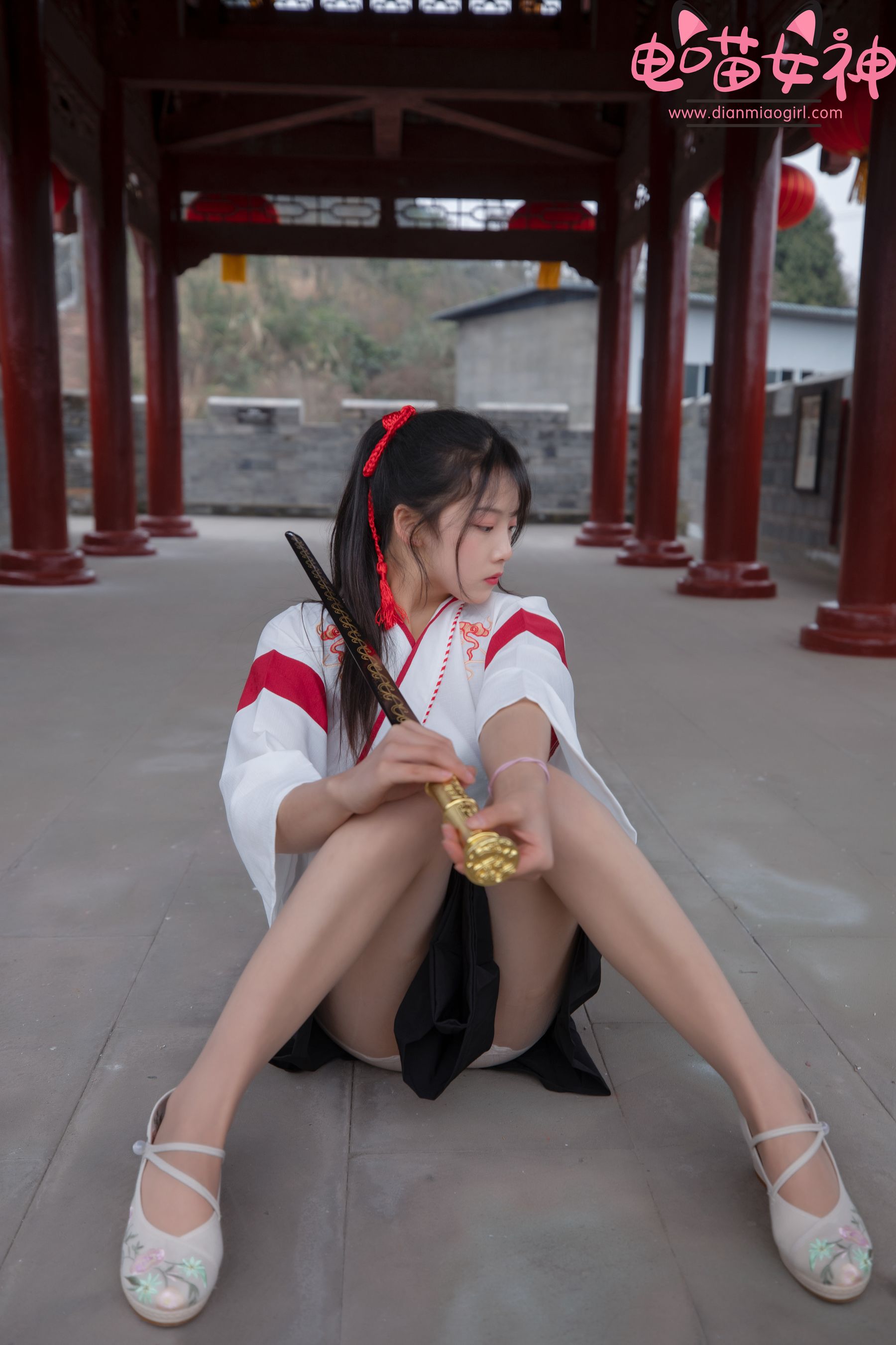 [网红COSER] 电喵女神 - 灵唯 长城古装