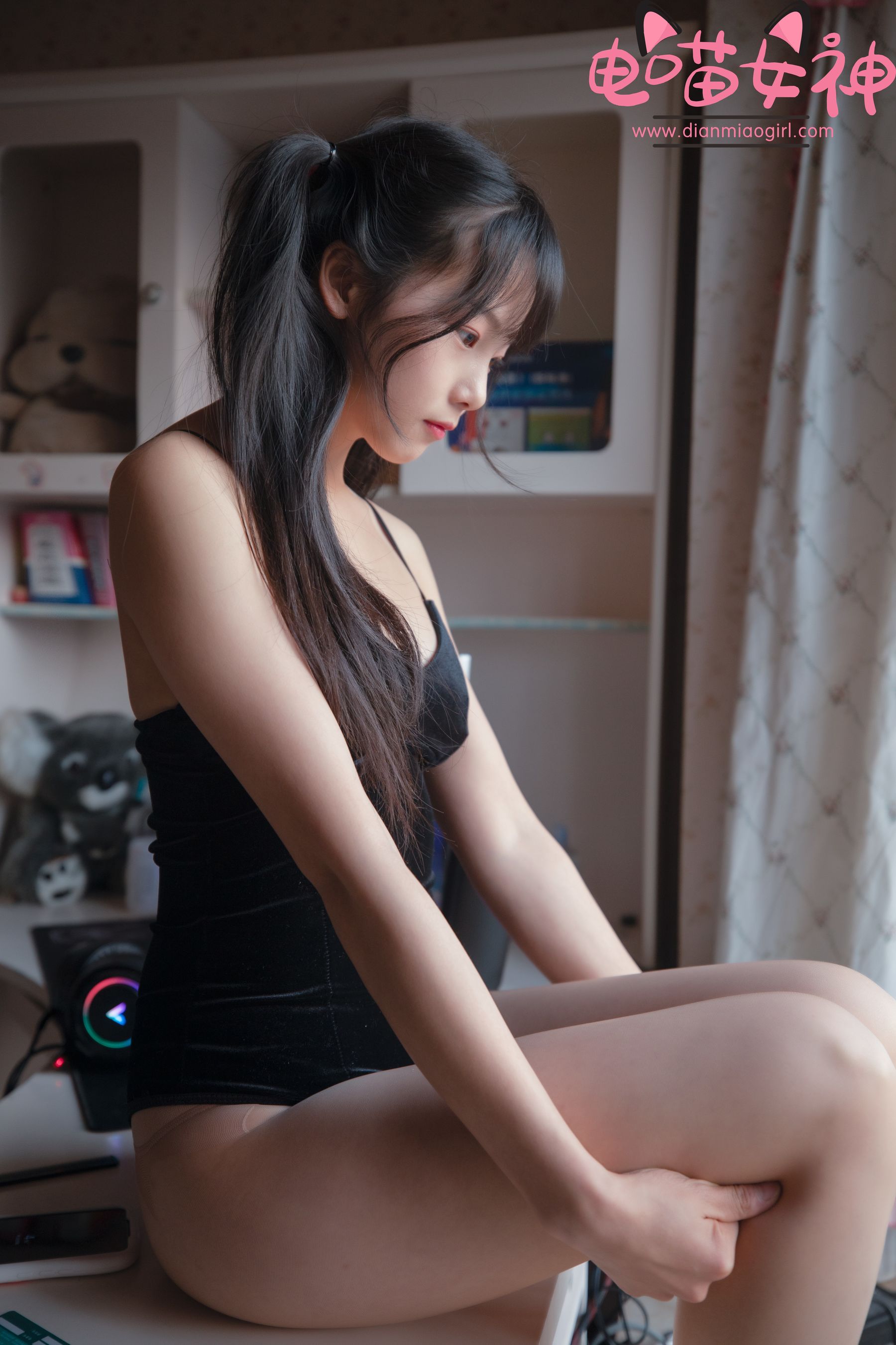 [网红COSER] 电喵女神 - 灵唯 黑纱情趣服
