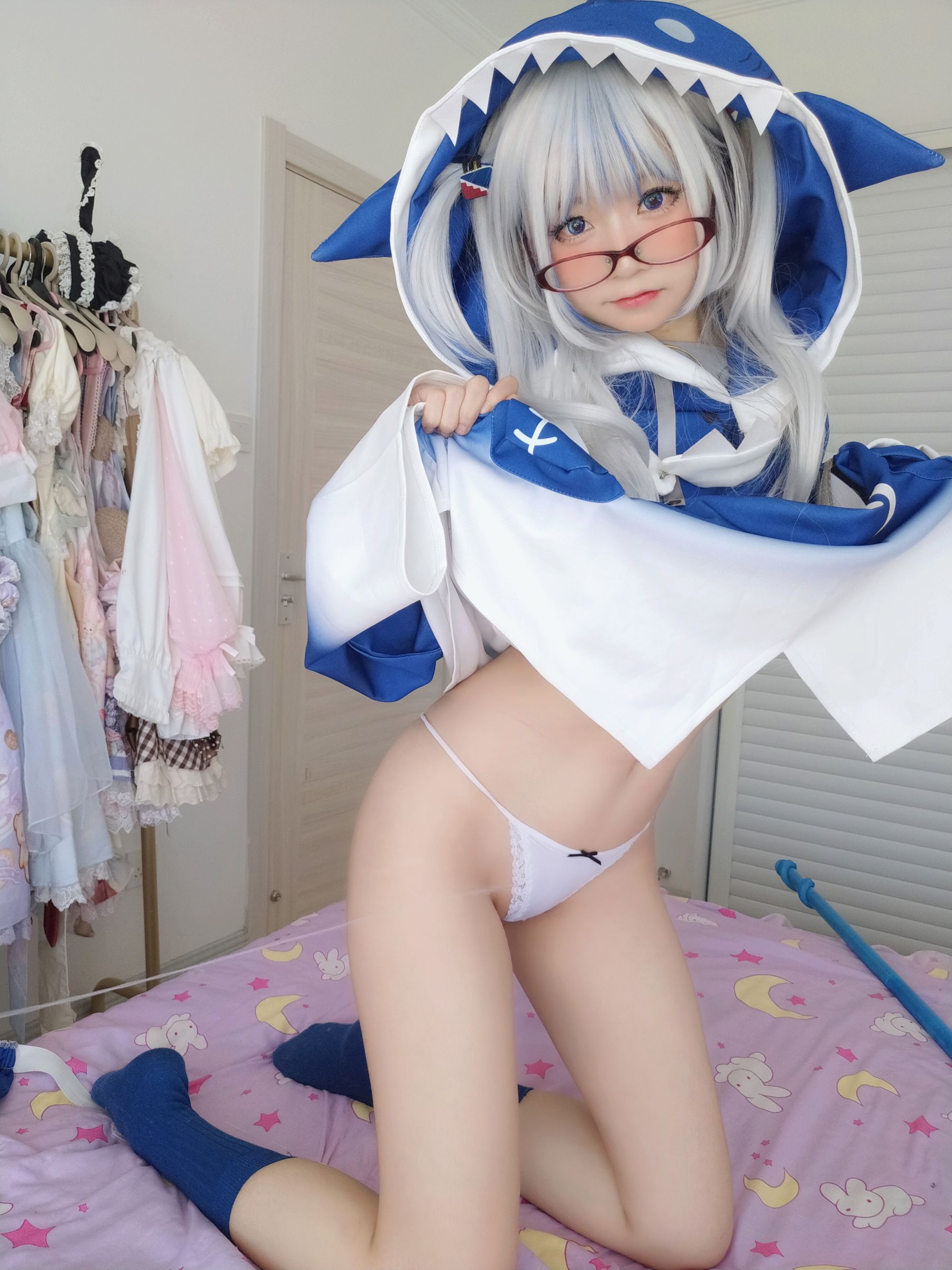 [网红COSER] 萌妹子Coser摇摇乐yoyo - がうる・ぐら