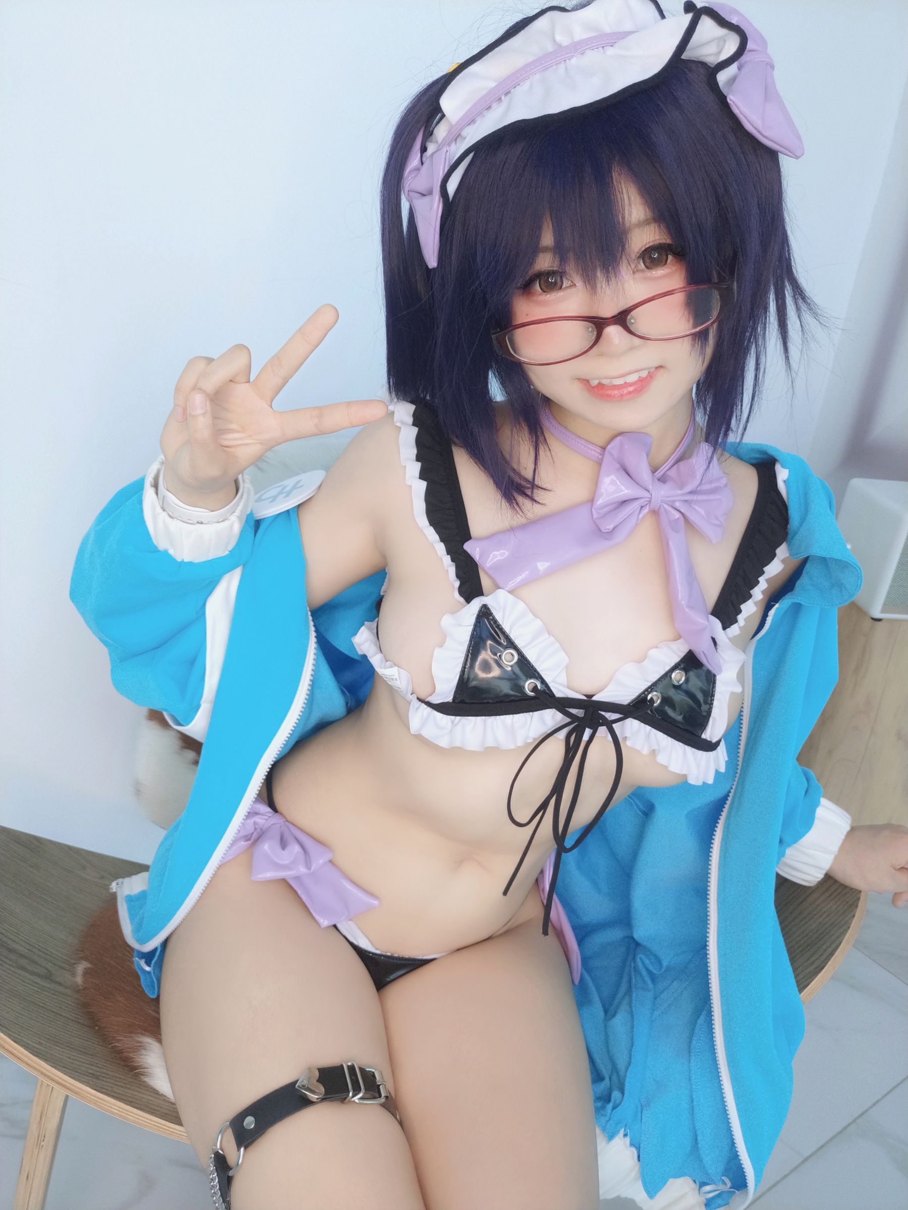 [网红COSER] 萌妹子Coser摇摇乐yoyo - モザイク! !