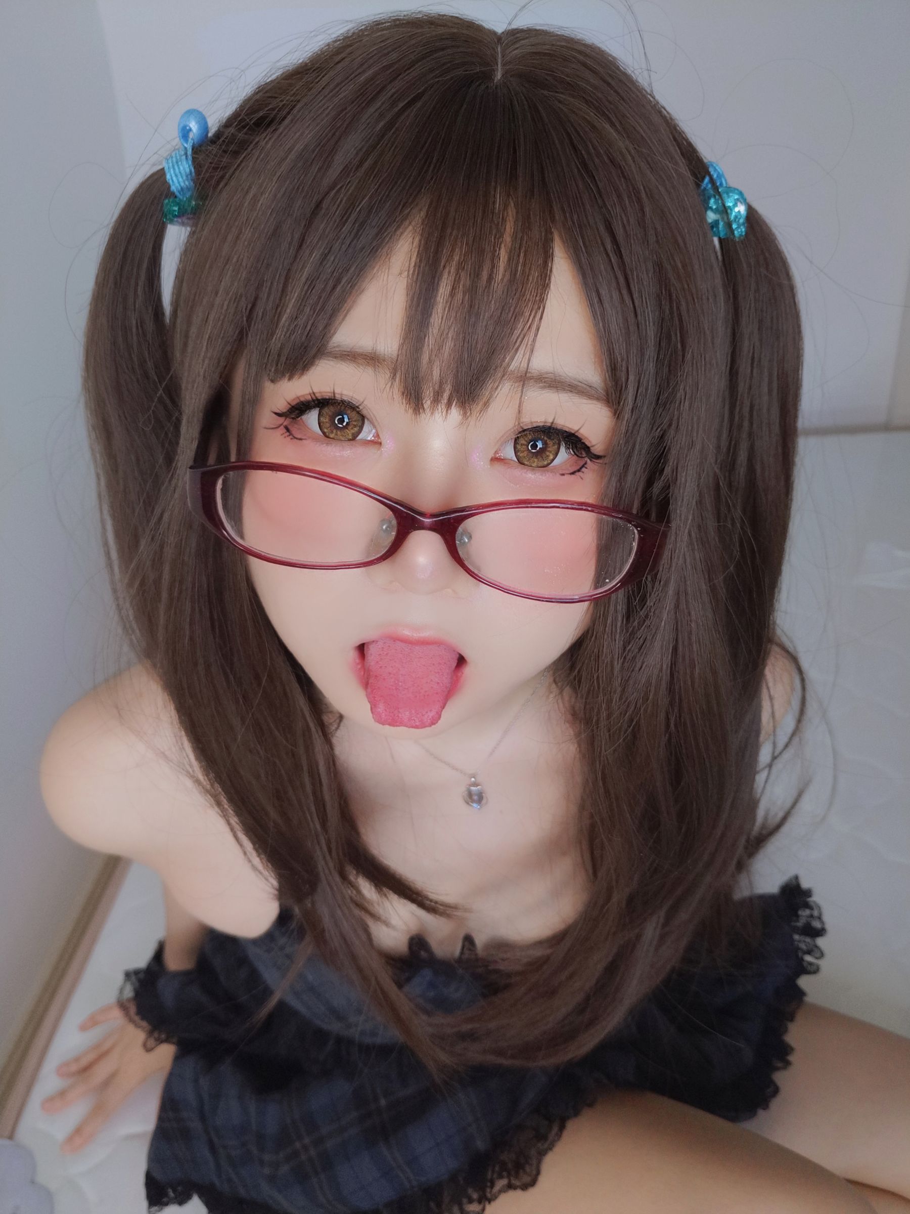 [网红COSER] 萌妹子Coser摇摇乐yoyo - 黑裙