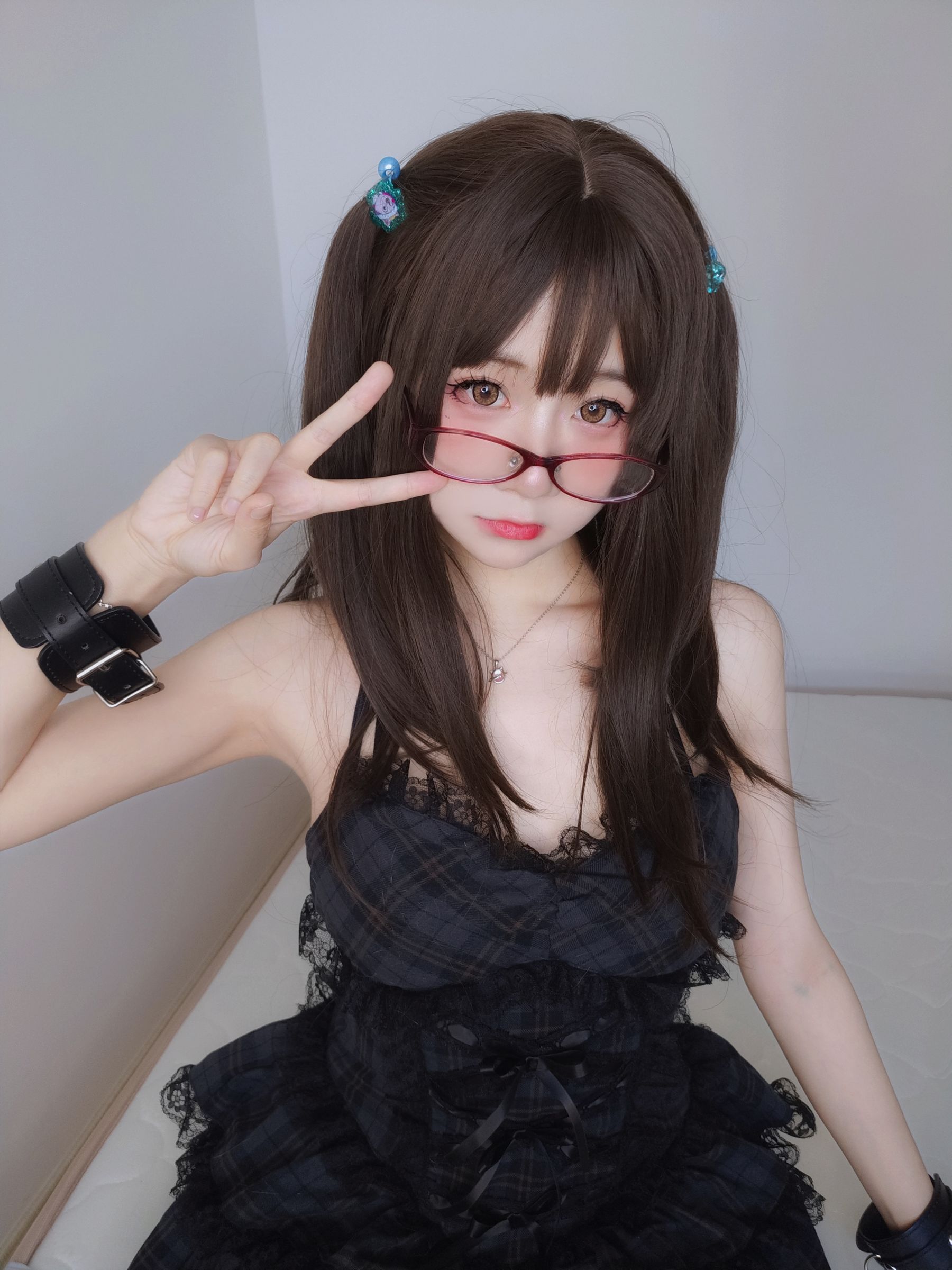 [网红COSER] 萌妹子Coser摇摇乐yoyo - 黑裙